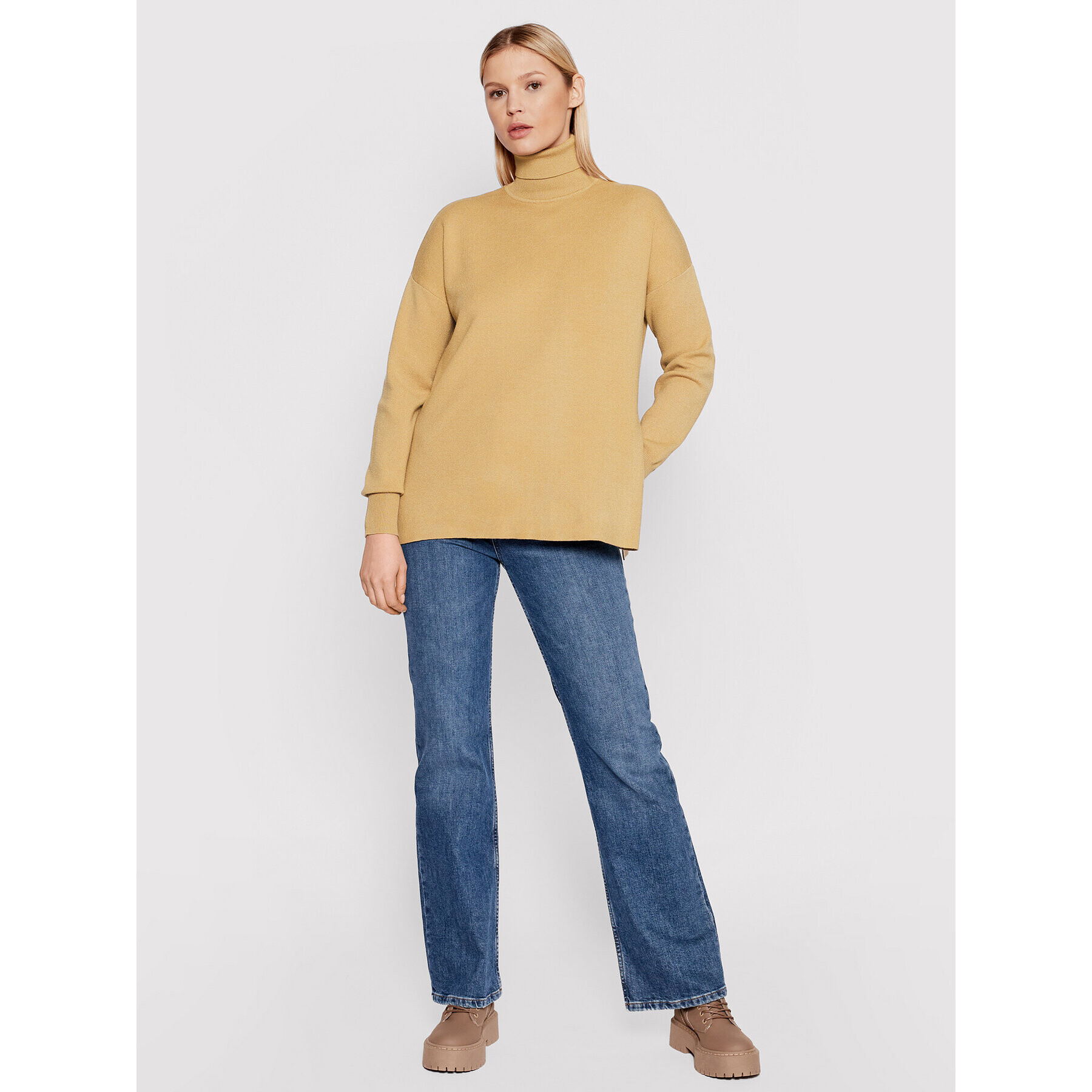 Vero Moda Поло Salma 10257352 Бежов Relaxed Fit - Pepit.bg