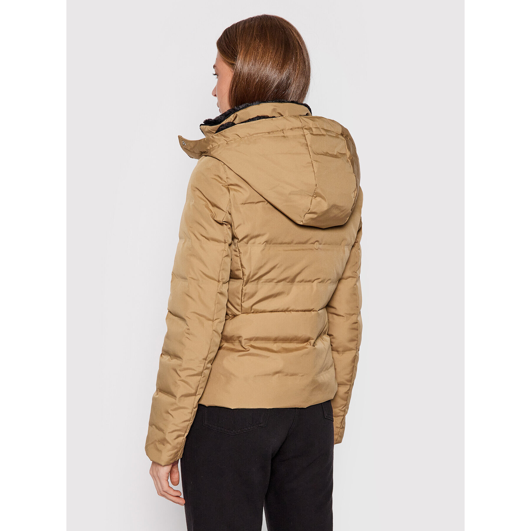 Vero Moda Пухено яке Dolly 10247684 Бежов Regular Fit - Pepit.bg