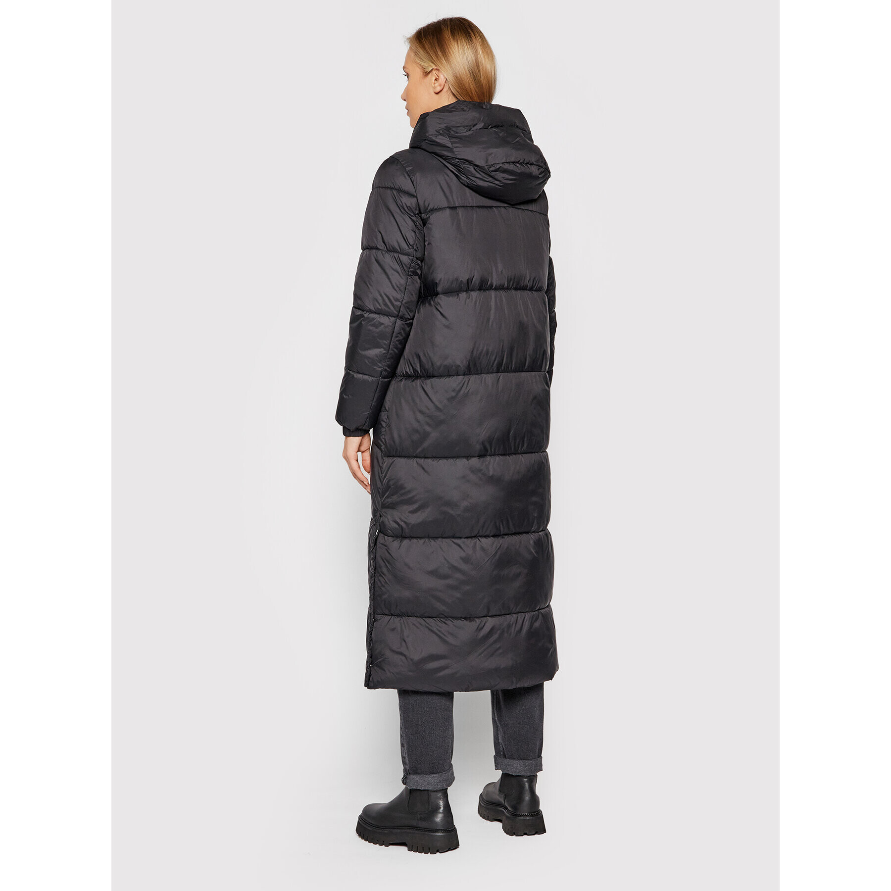 Vero Moda Пухено яке Uppsala 10250637 Черен Regular Fit - Pepit.bg