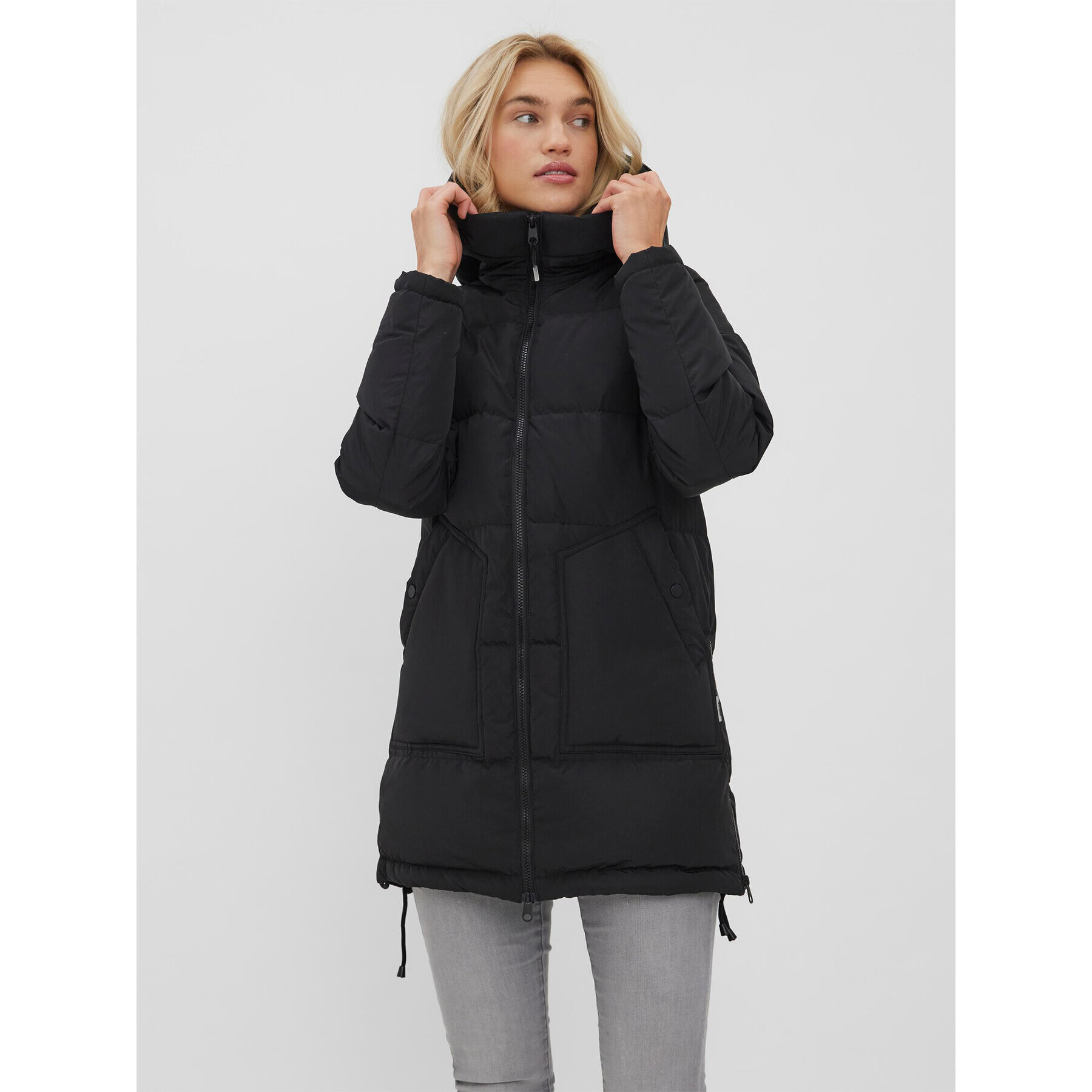 Vero Moda Пухено яке 10230839 Черен Regular Fit - Pepit.bg