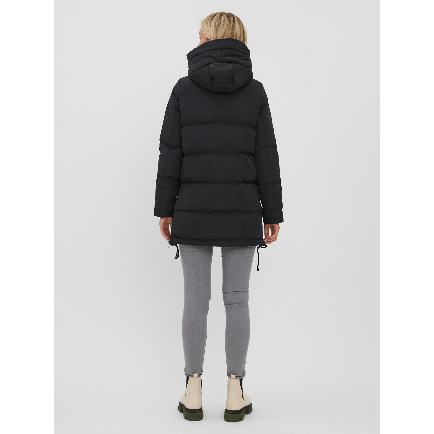 Vero Moda Пухено яке 10230839 Черен Regular Fit - Pepit.bg
