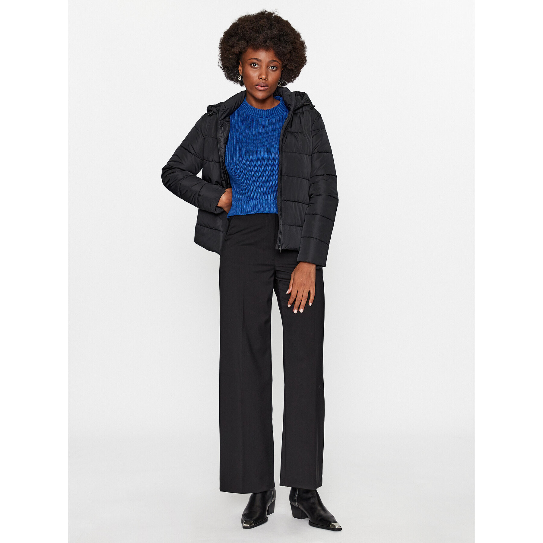 Vero Moda Пухено яке 10289837 Черен Regular Fit - Pepit.bg