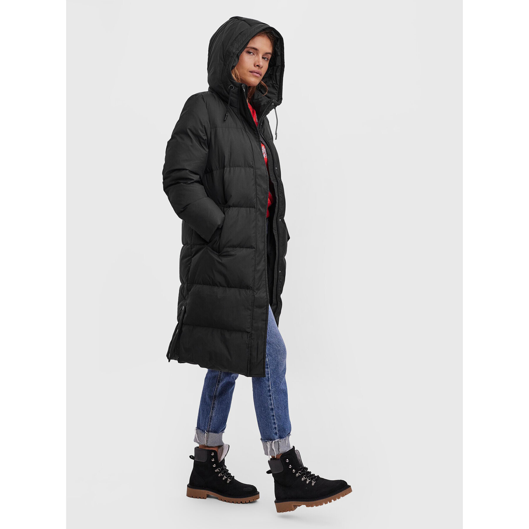 Vero Moda Пухено яке Erica Holly 10251595 Черен Regular Fit - Pepit.bg