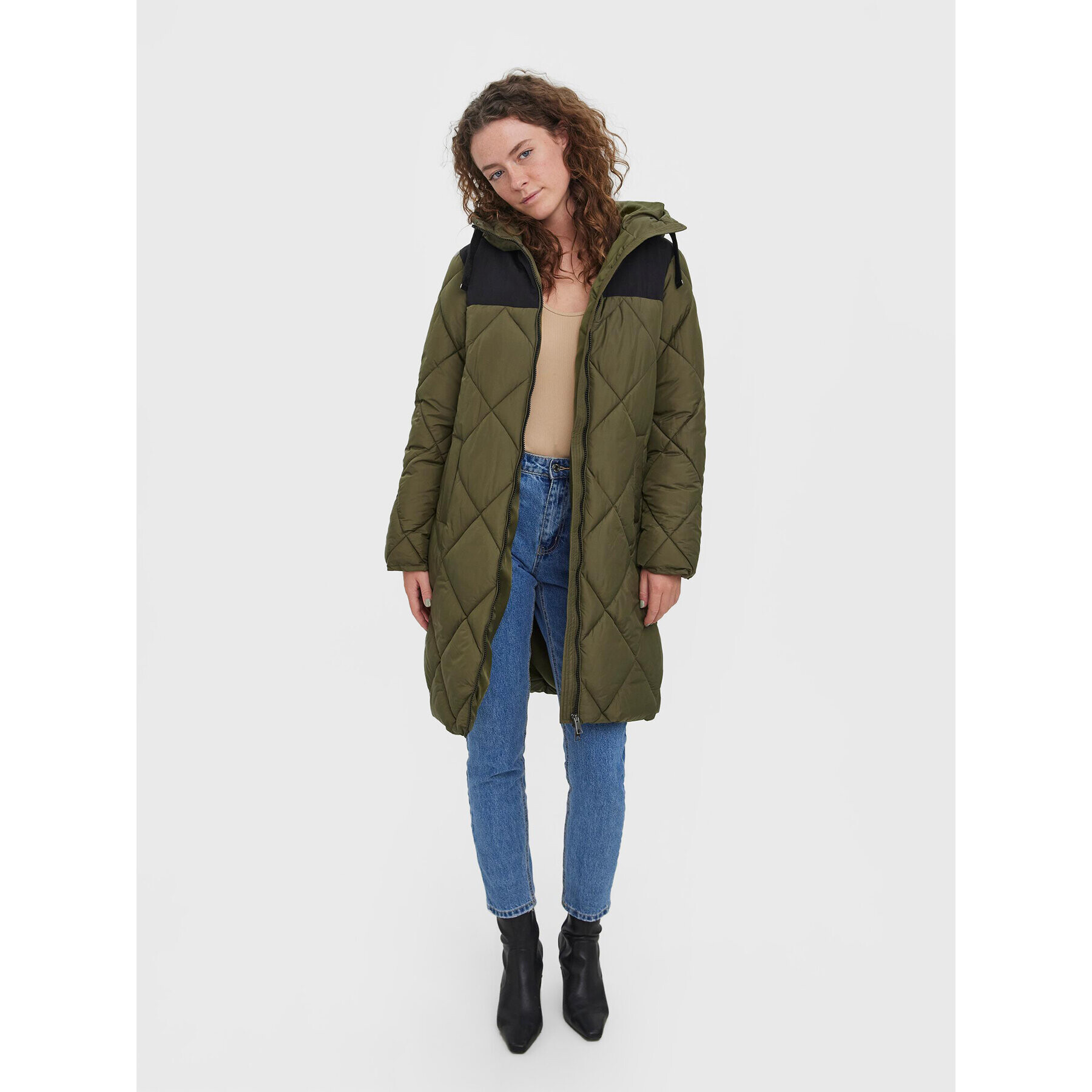 Vero Moda Пухено яке Liberty 10270240 Зелен Regular Fit - Pepit.bg