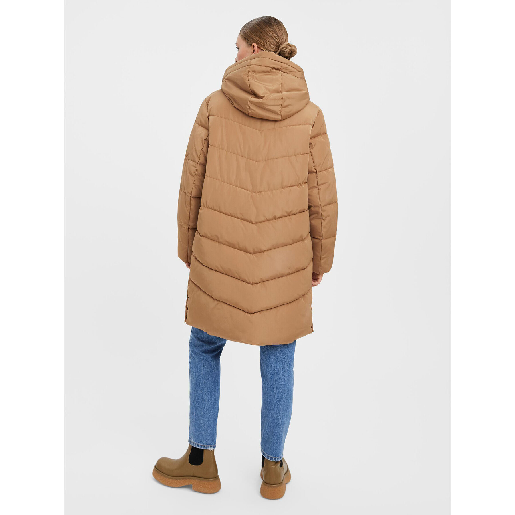 Vero Moda Пухено яке Nora 10267675 Кафяв Regular Fit - Pepit.bg