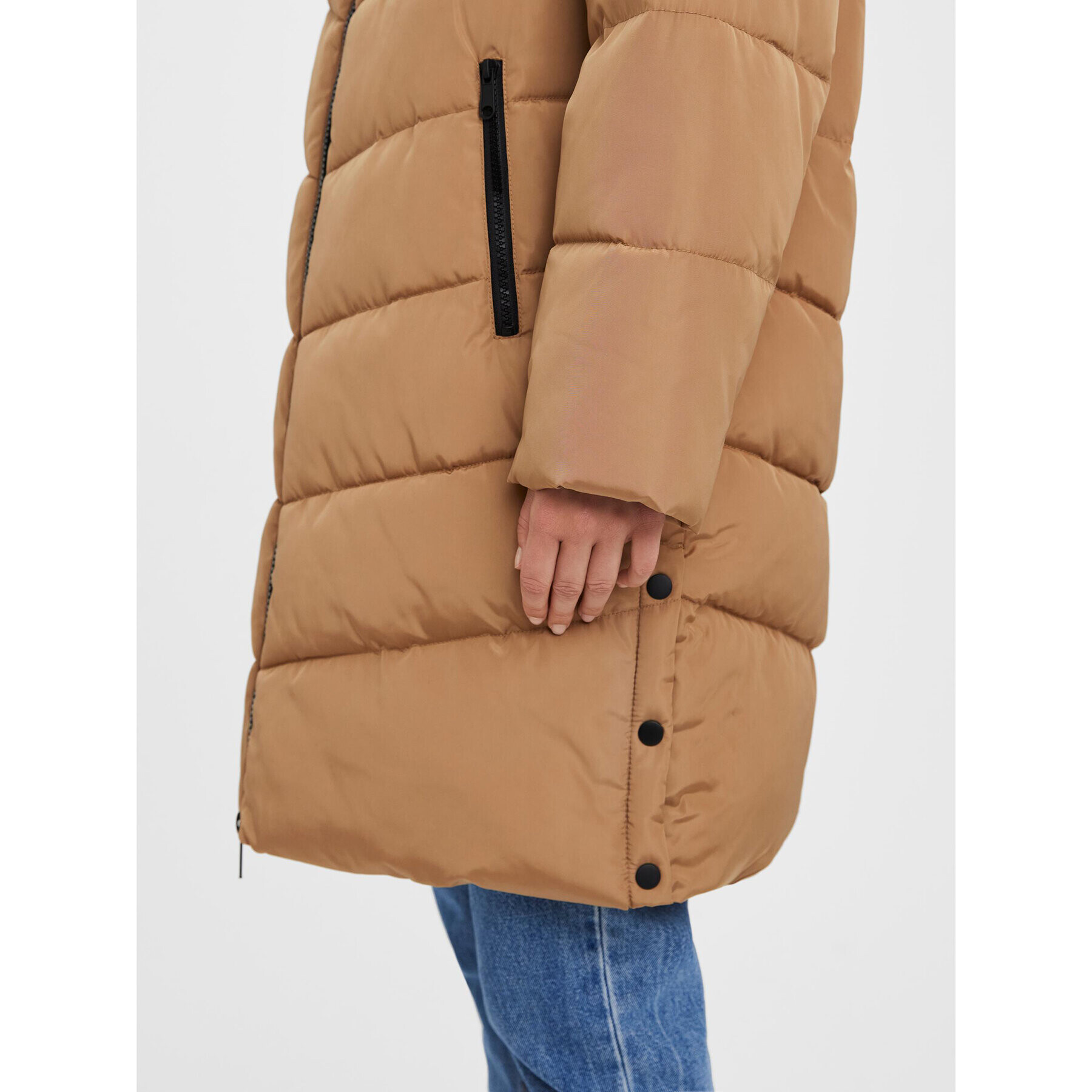 Vero Moda Пухено яке Nora 10267675 Кафяв Regular Fit - Pepit.bg