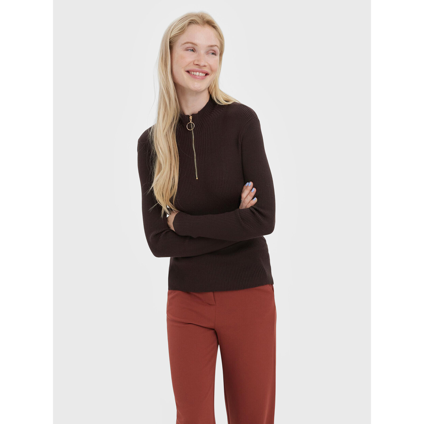 Vero Moda Пуловер Evie 10269110 Кафяв Slim Fit - Pepit.bg