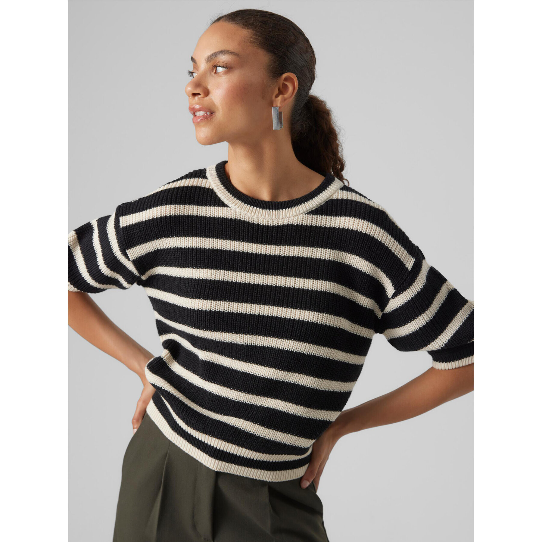 Vero Moda Пуловер Fabulous 10297808 Черен Regular Fit - Pepit.bg