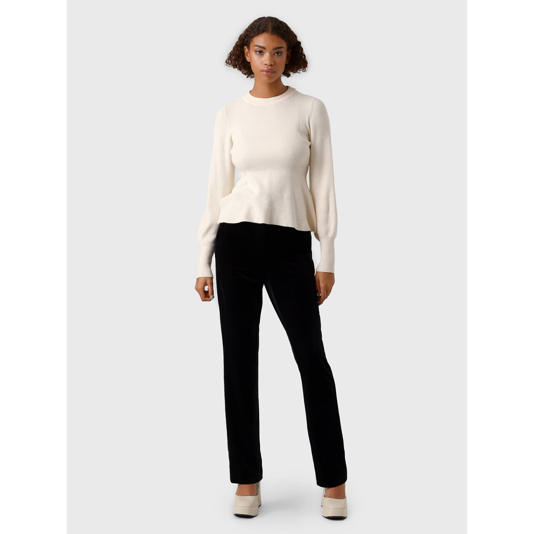 Vero Moda Пуловер Holly 10268921 Екрю Regular Fit - Pepit.bg