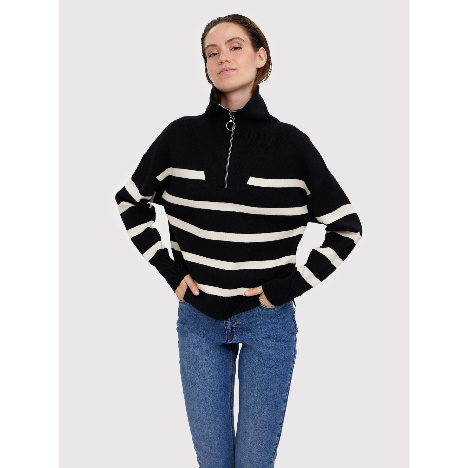 Vero Moda Пуловер Saba 10269246 Черен Regular Fit - Pepit.bg