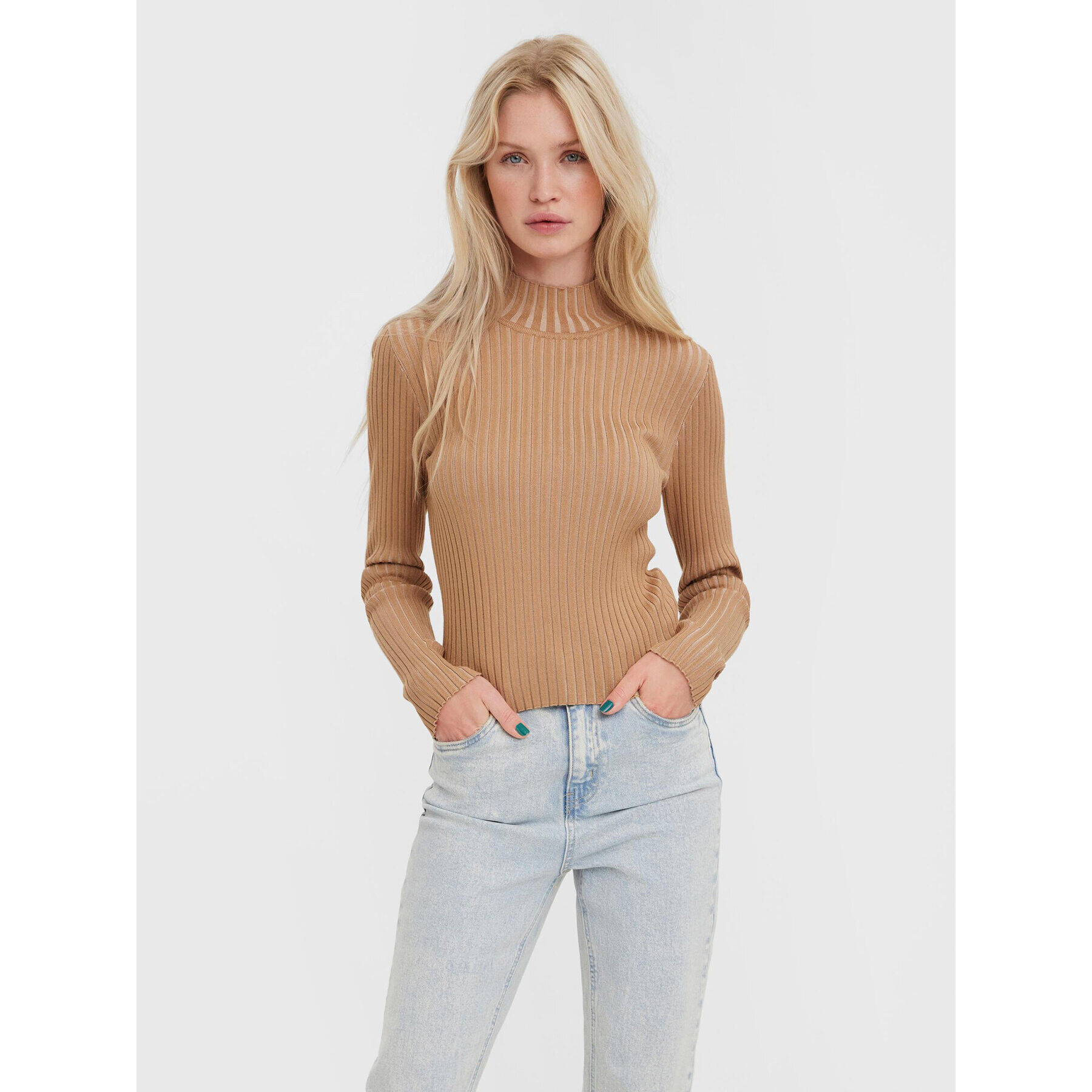 Vero Moda Пуловер Willow 10271000 Бежов Slim Fit - Pepit.bg