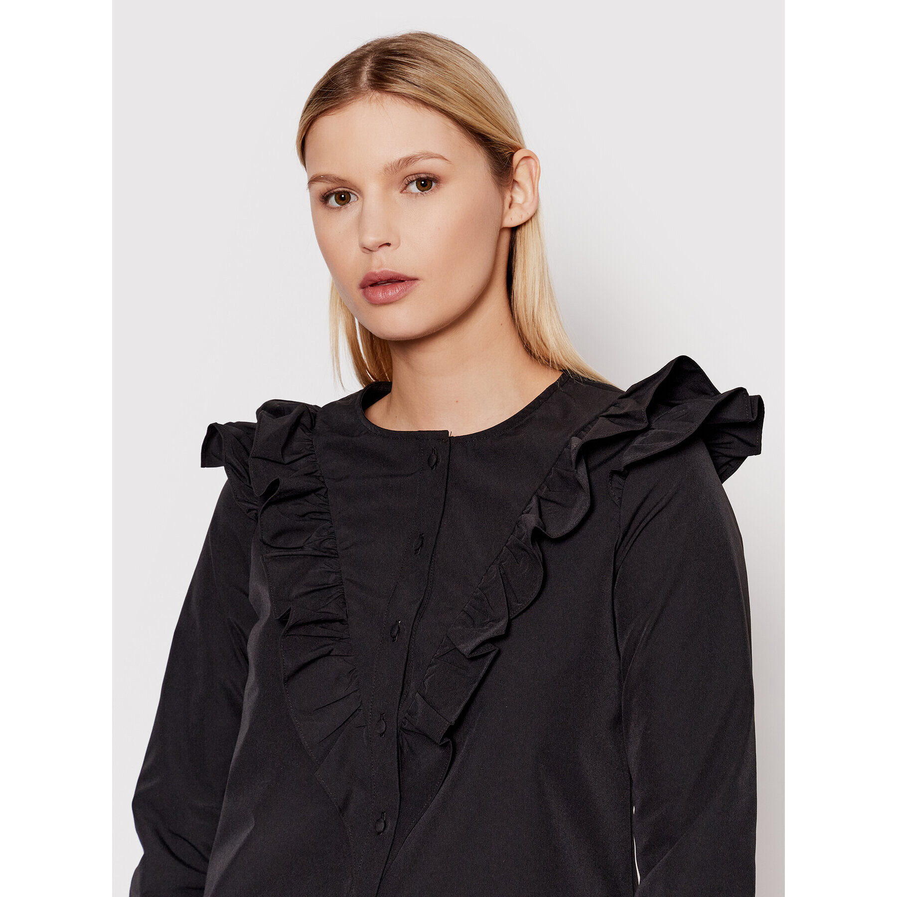 Vero Moda Риза Carmella 10267058 Черен Regular Fit - Pepit.bg