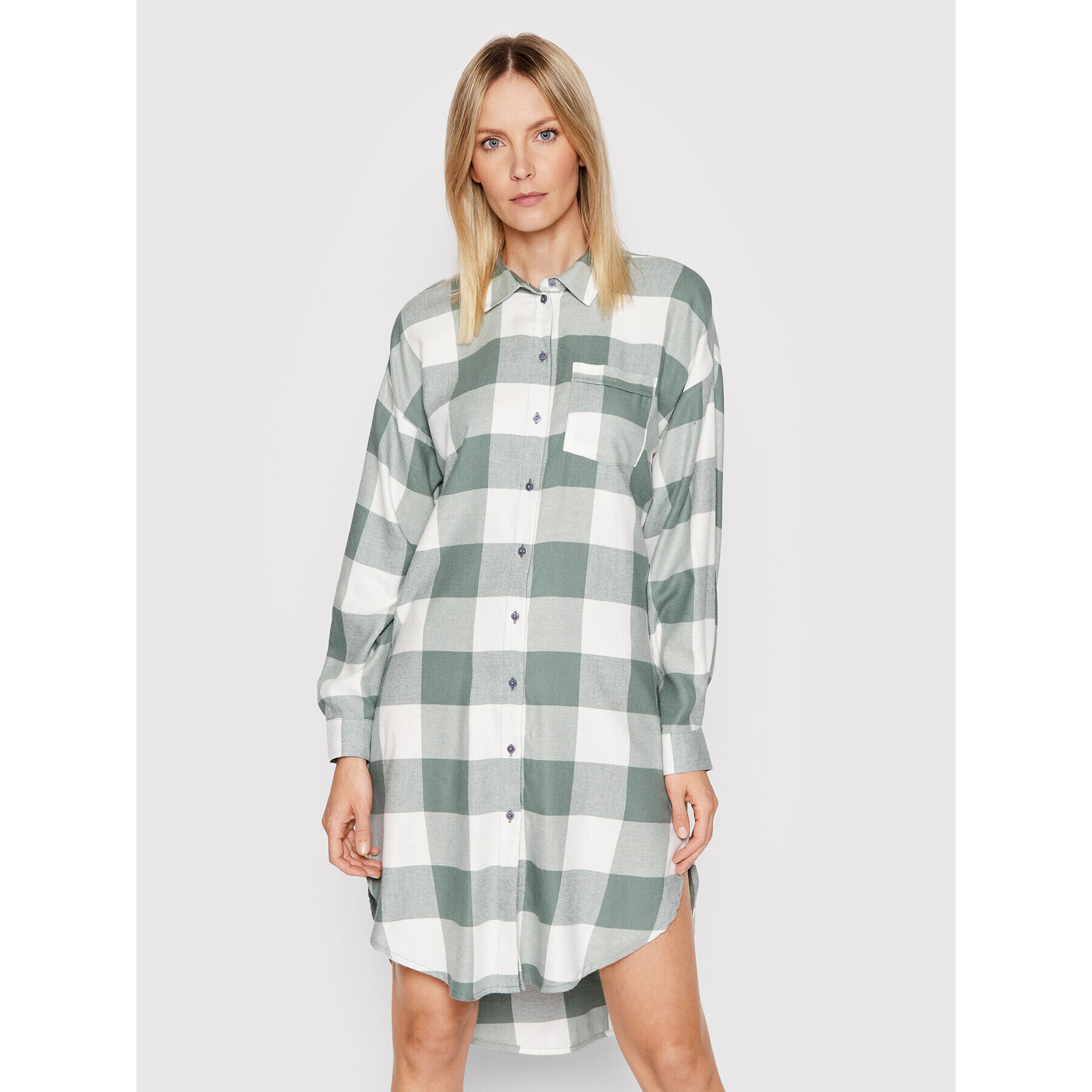 Vero Moda Рокля тип риза Kelly 10259986 Зелен Oversize - Pepit.bg