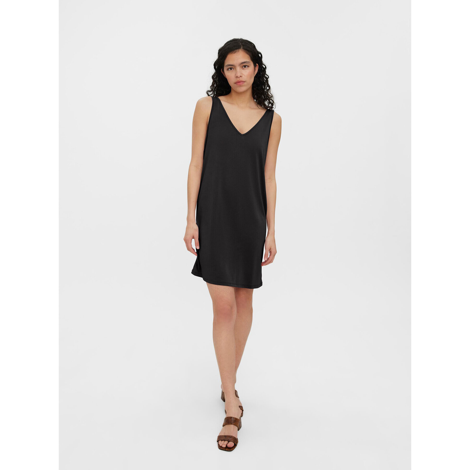 Vero Moda Ежедневна рокля Filli 10265015 Черен Regular Fit - Pepit.bg