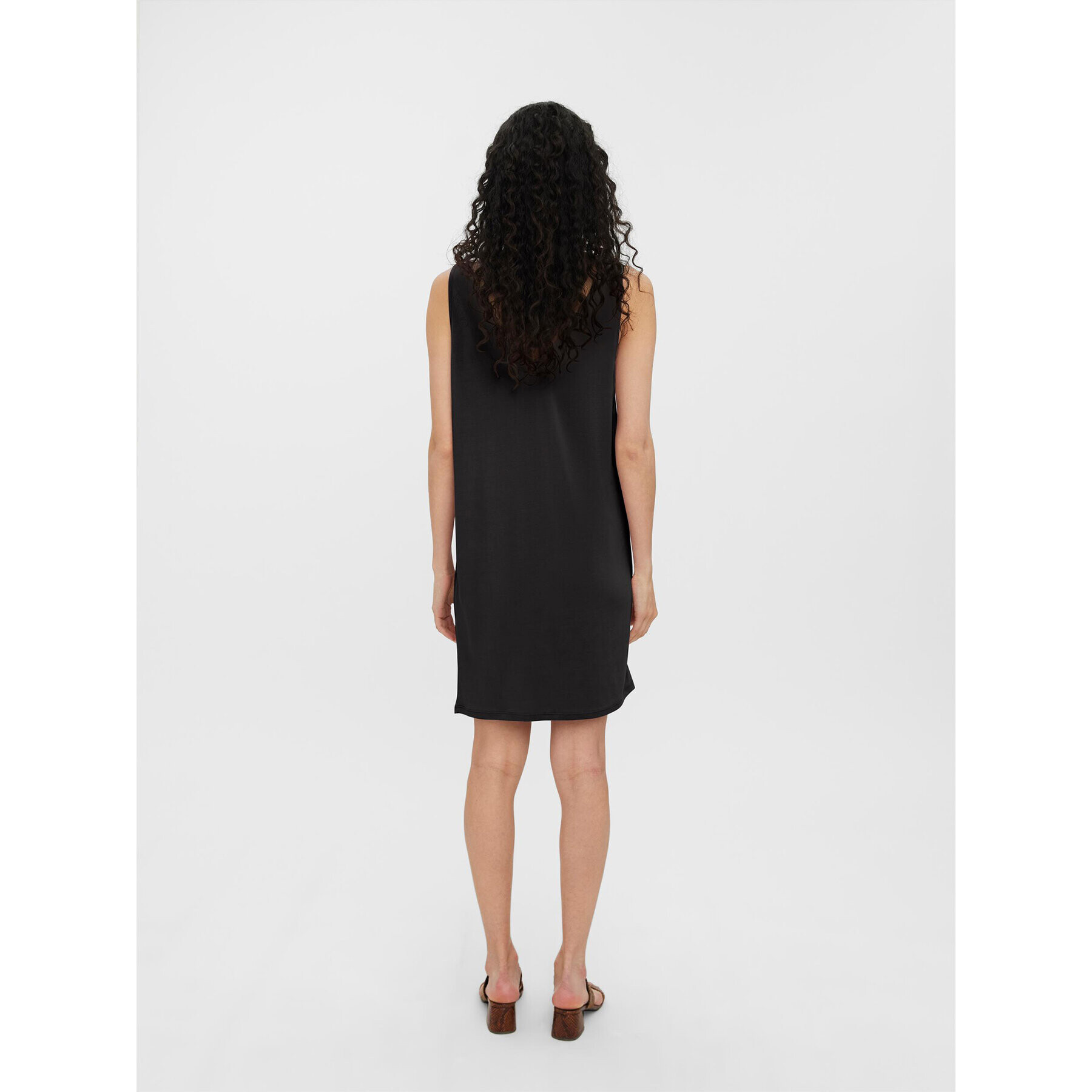 Vero Moda Ежедневна рокля Filli 10265015 Черен Regular Fit - Pepit.bg