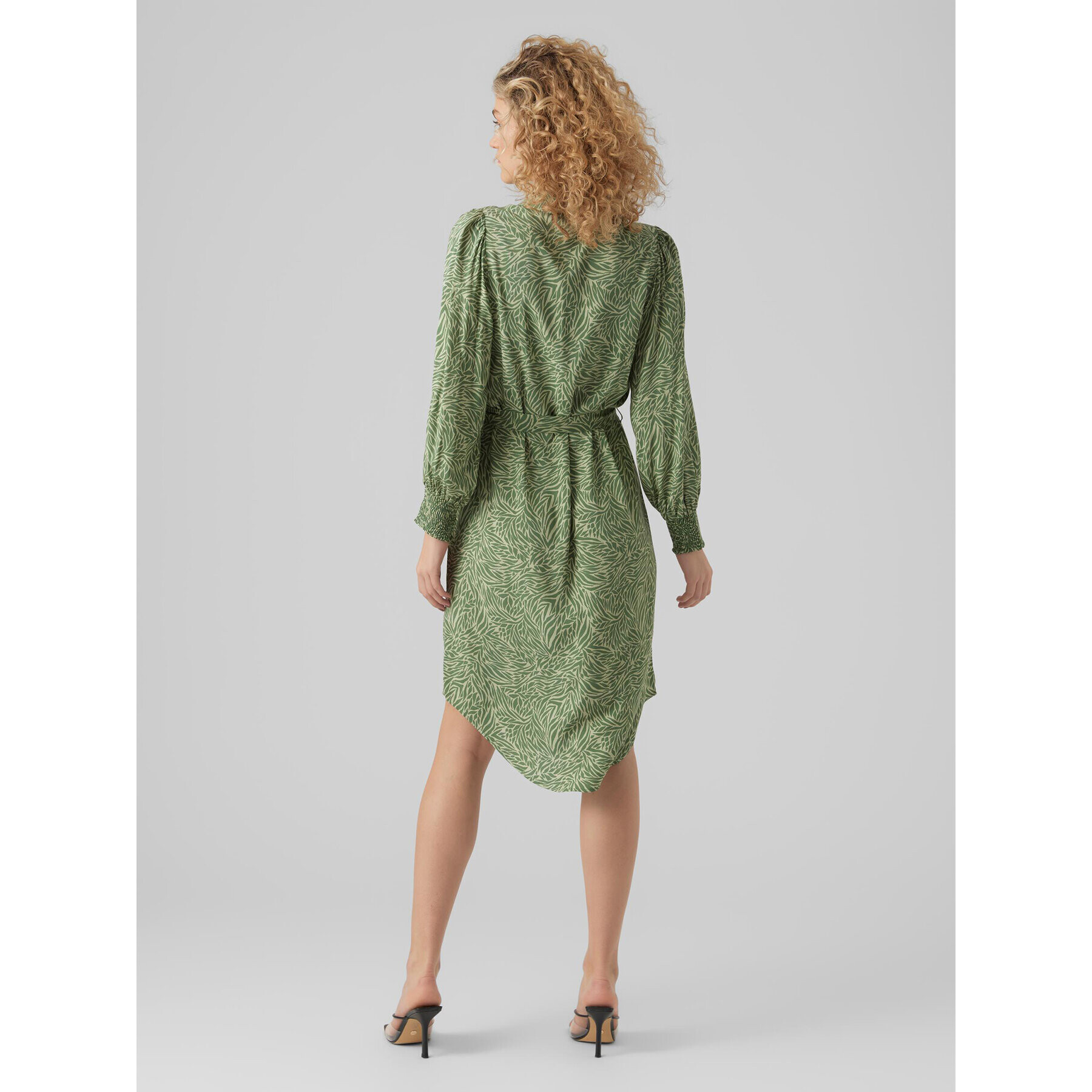 Vero Moda Рокля тип риза Sara 10282451 Зелен Regular Fit - Pepit.bg