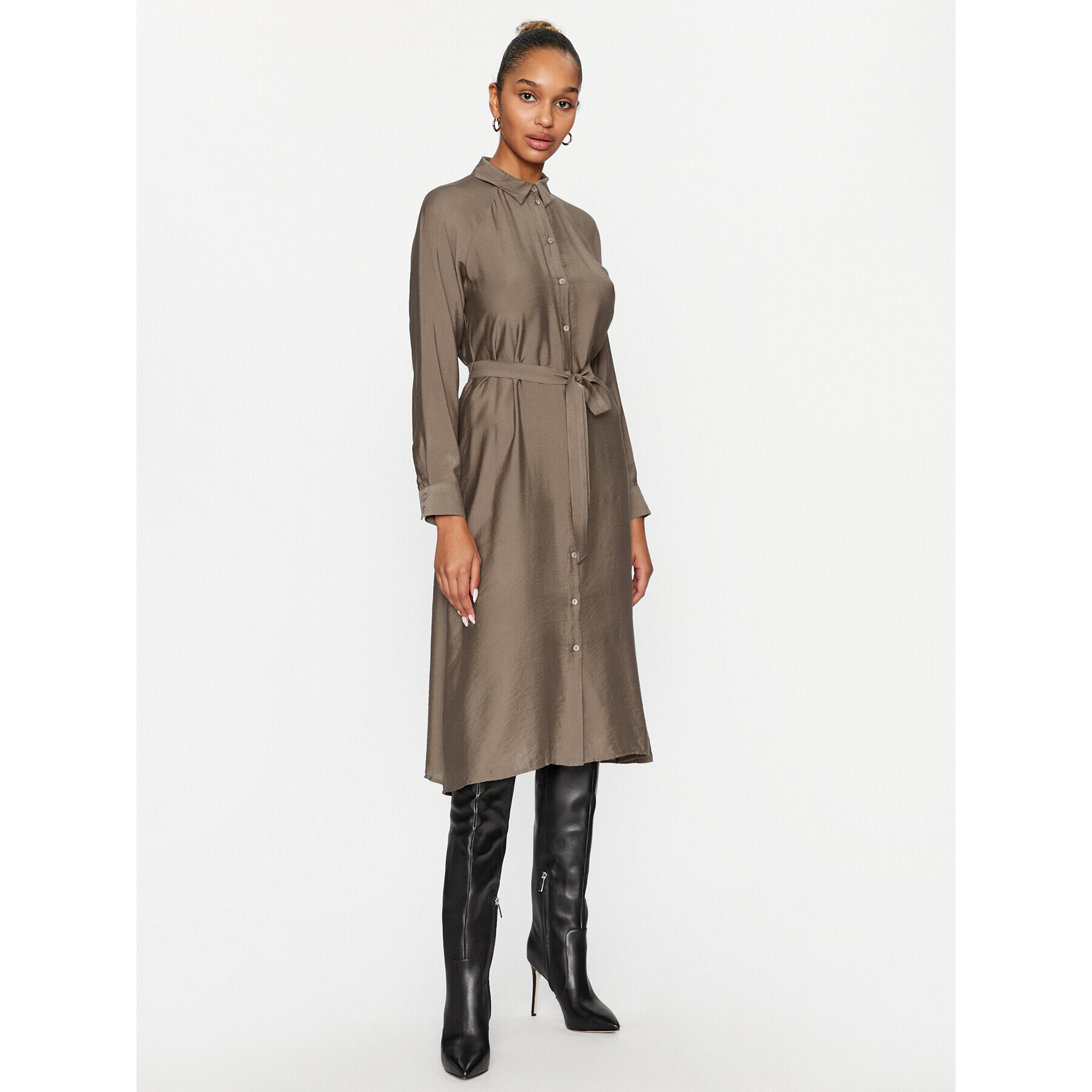 Vero Moda Рокля тип риза 10295296 Кафяв Regular Fit - Pepit.bg