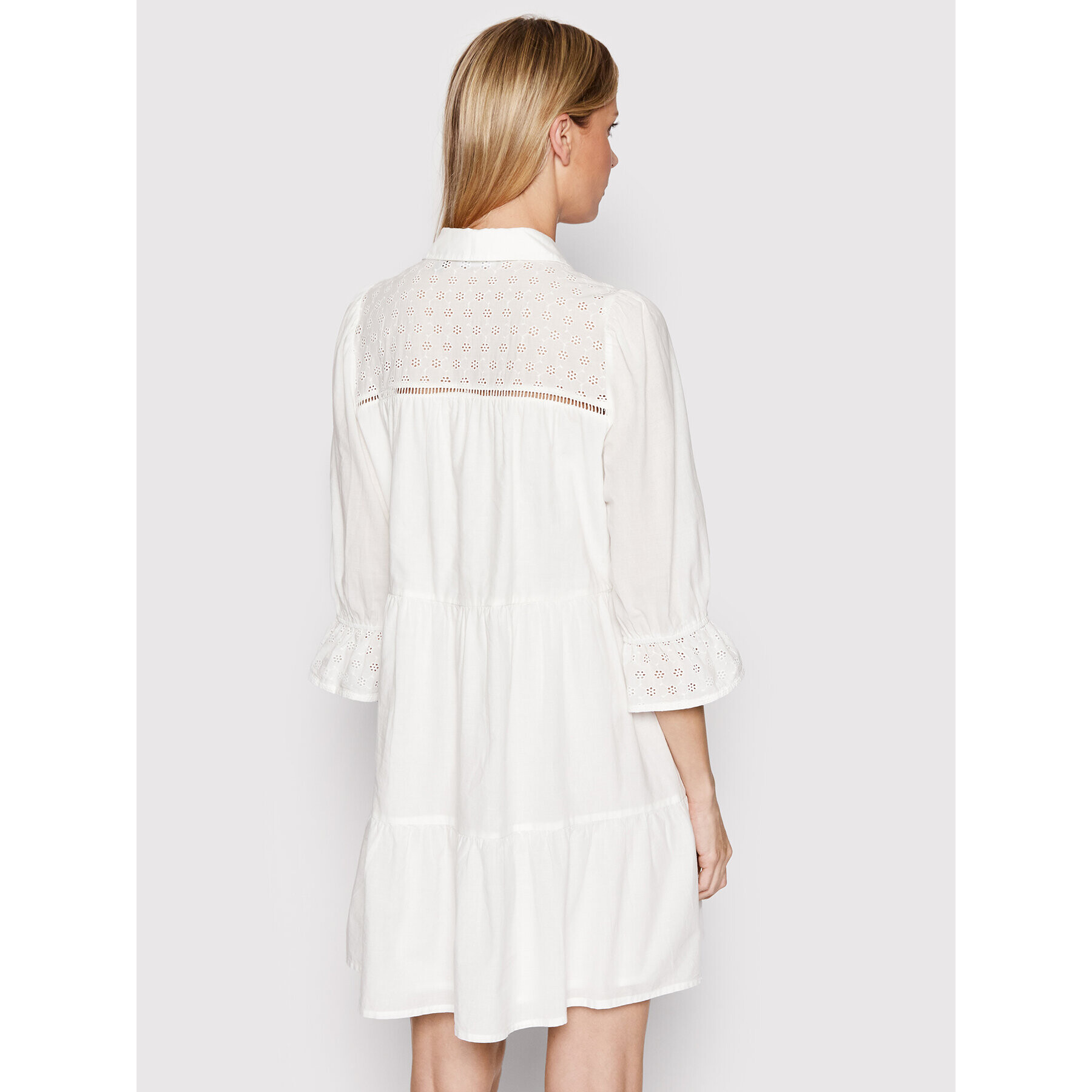 Vero Moda Рокля тип риза Amina 10263672 Бял Relaxed Fit - Pepit.bg
