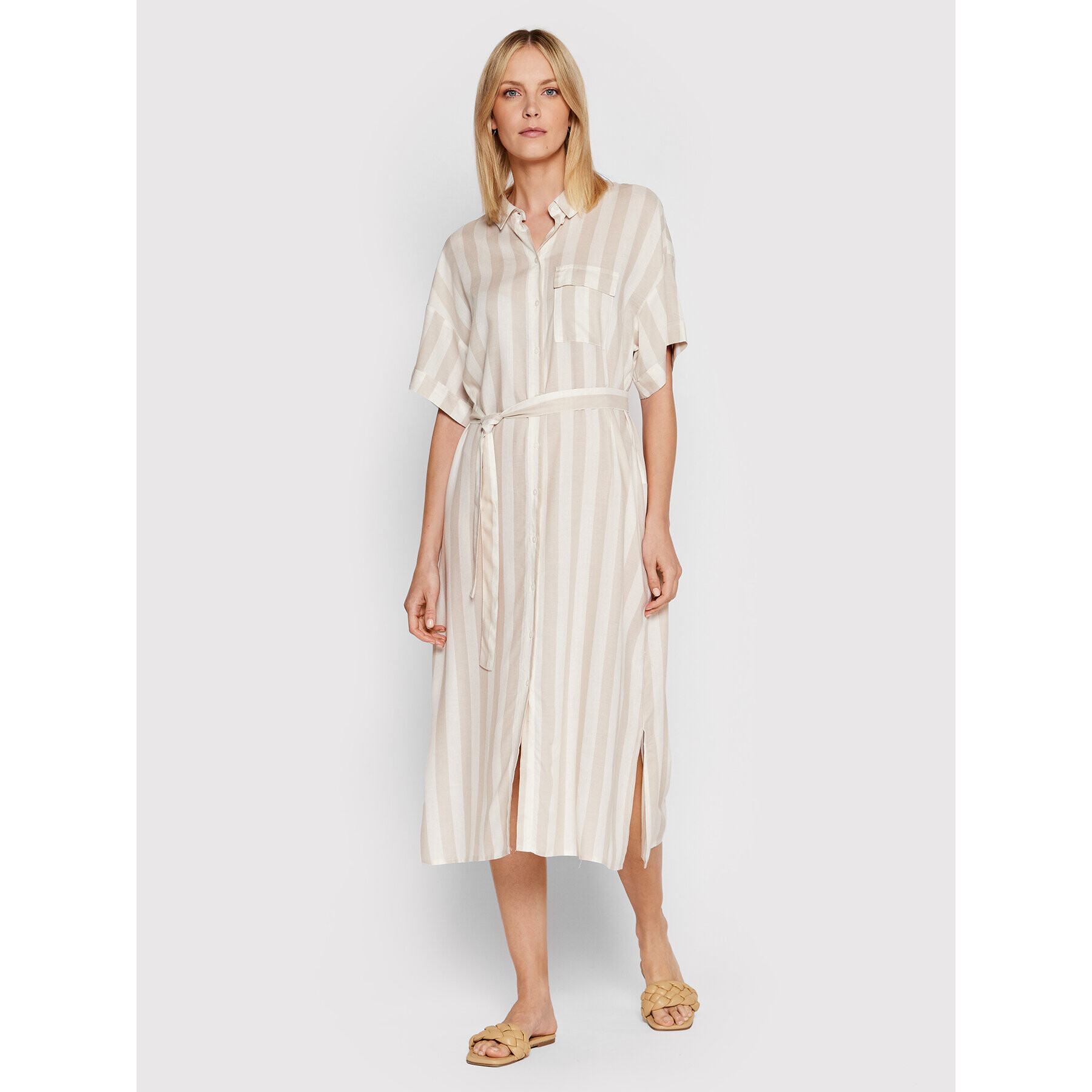 Vero Moda Рокля тип риза Jena 10260258 Бежов Relaxed Fit - Pepit.bg