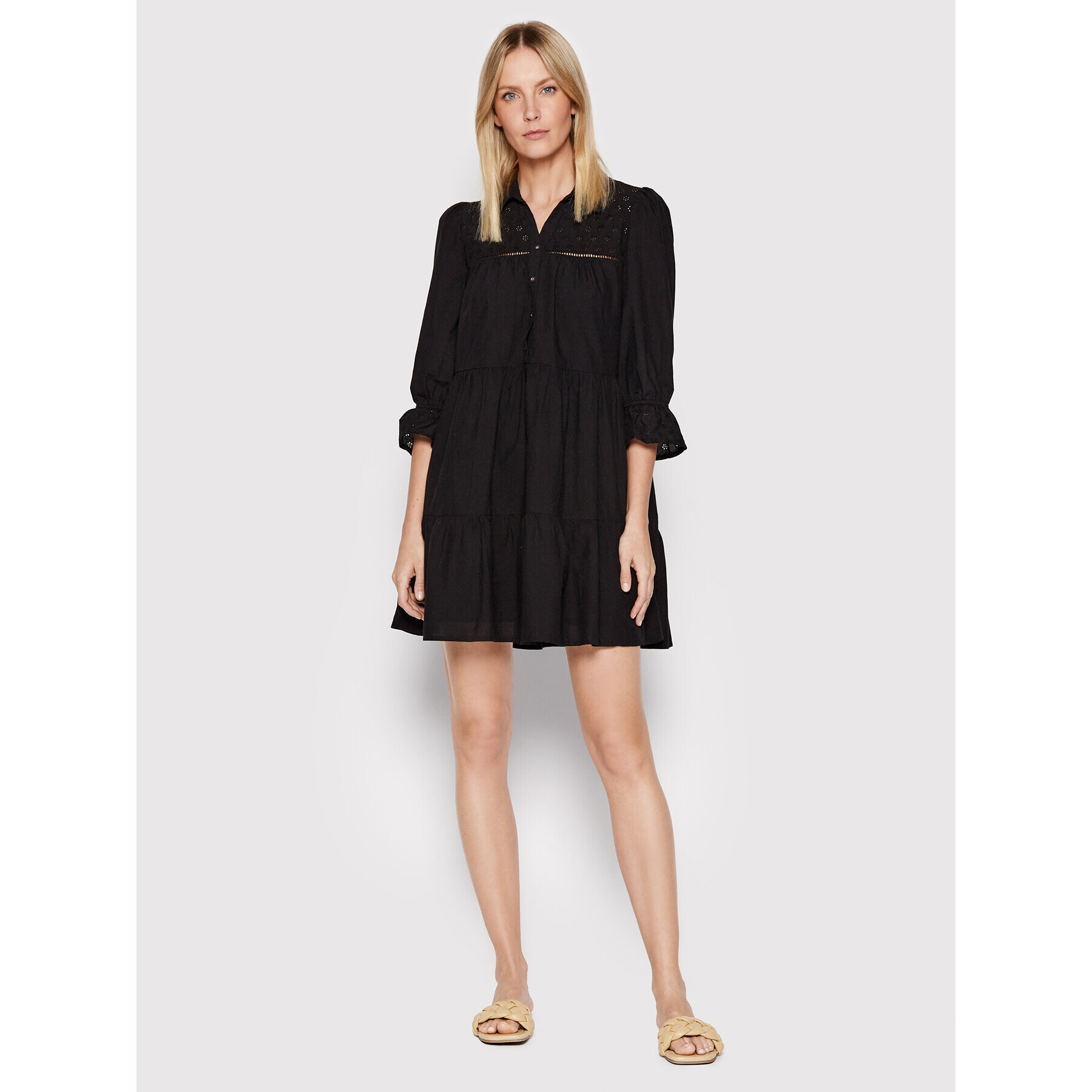 Vero Moda Рокля тип риза Amina 10263672 Черен Relaxed Fit - Pepit.bg