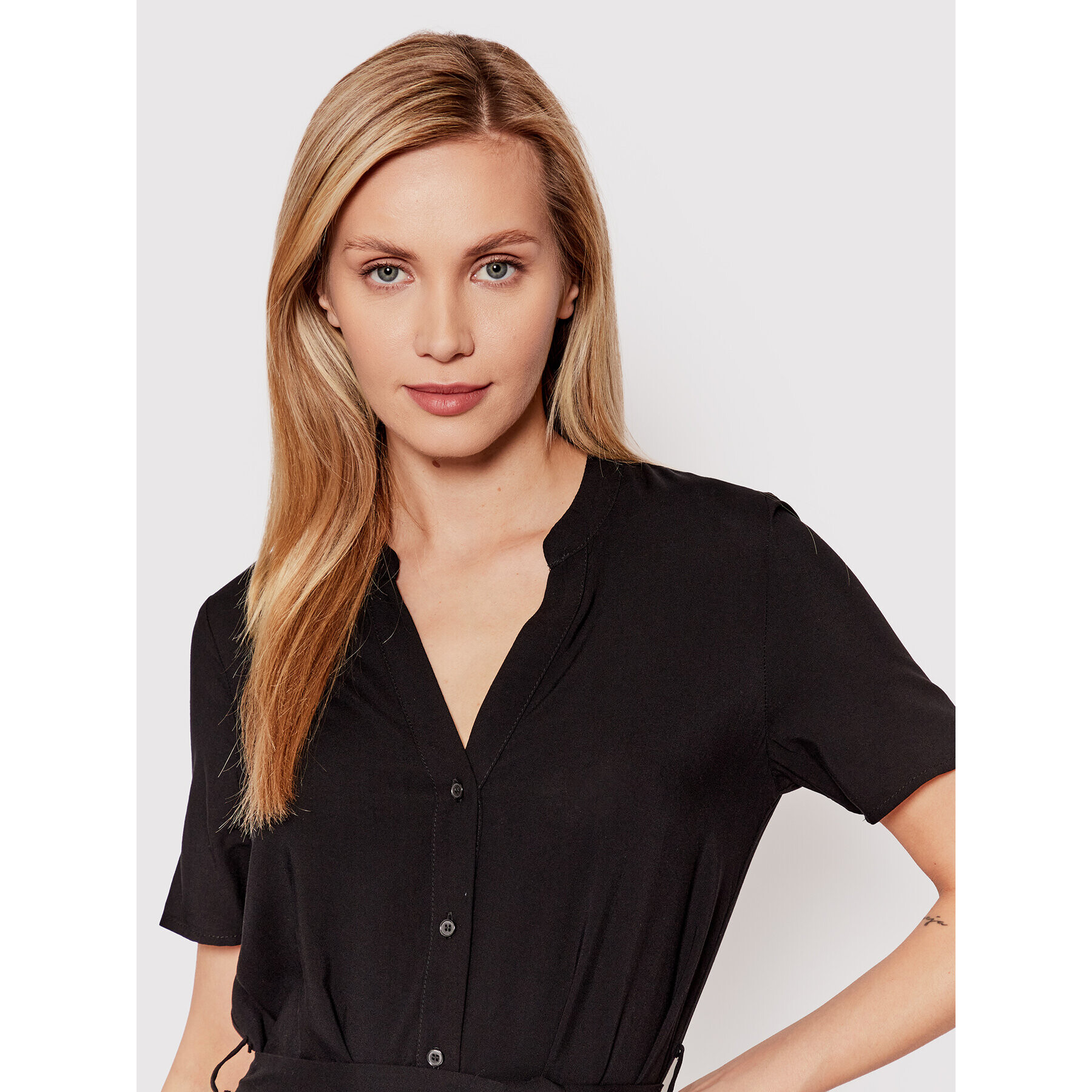 Vero Moda Рокля тип риза Vica 10258464 Черен Regular Fit - Pepit.bg