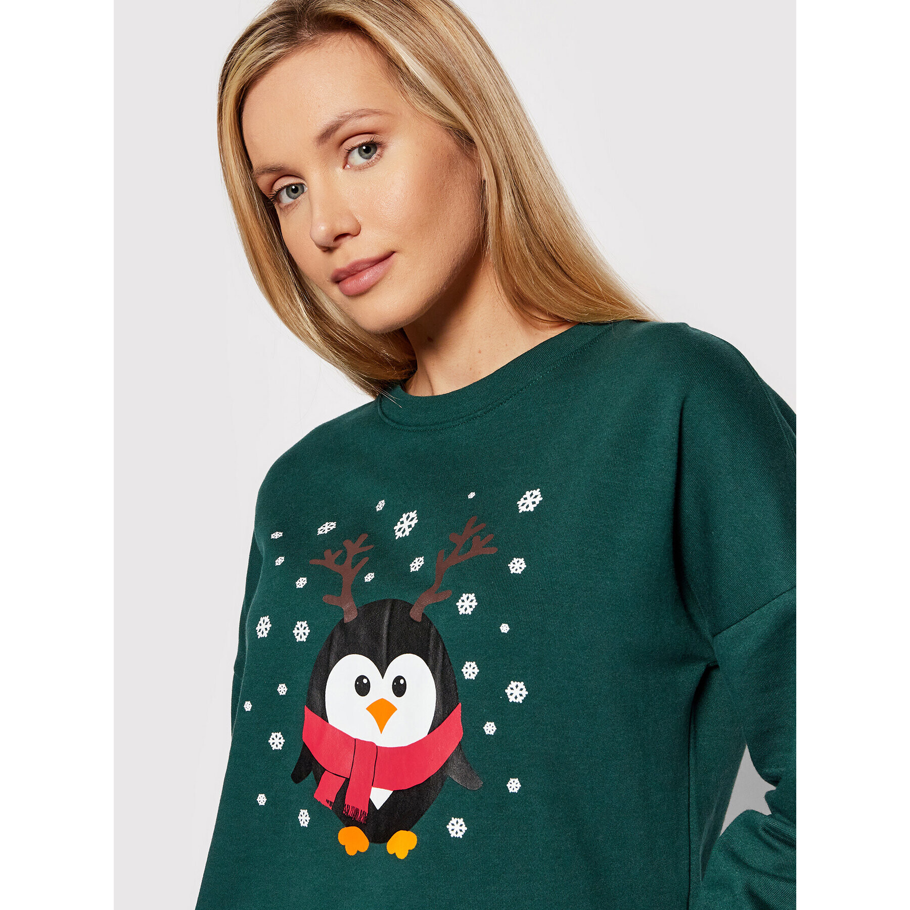 Vero Moda Суитшърт Penguin 10262928 Зелен Regular Fit - Pepit.bg