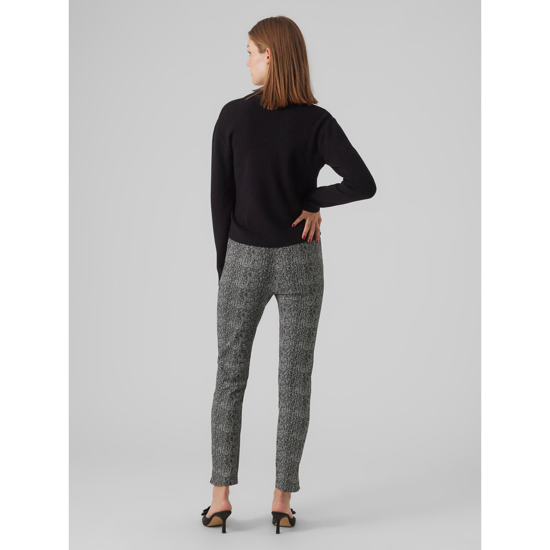Vero Moda Текстилни панталони 10294377 Сив Slim Fit - Pepit.bg