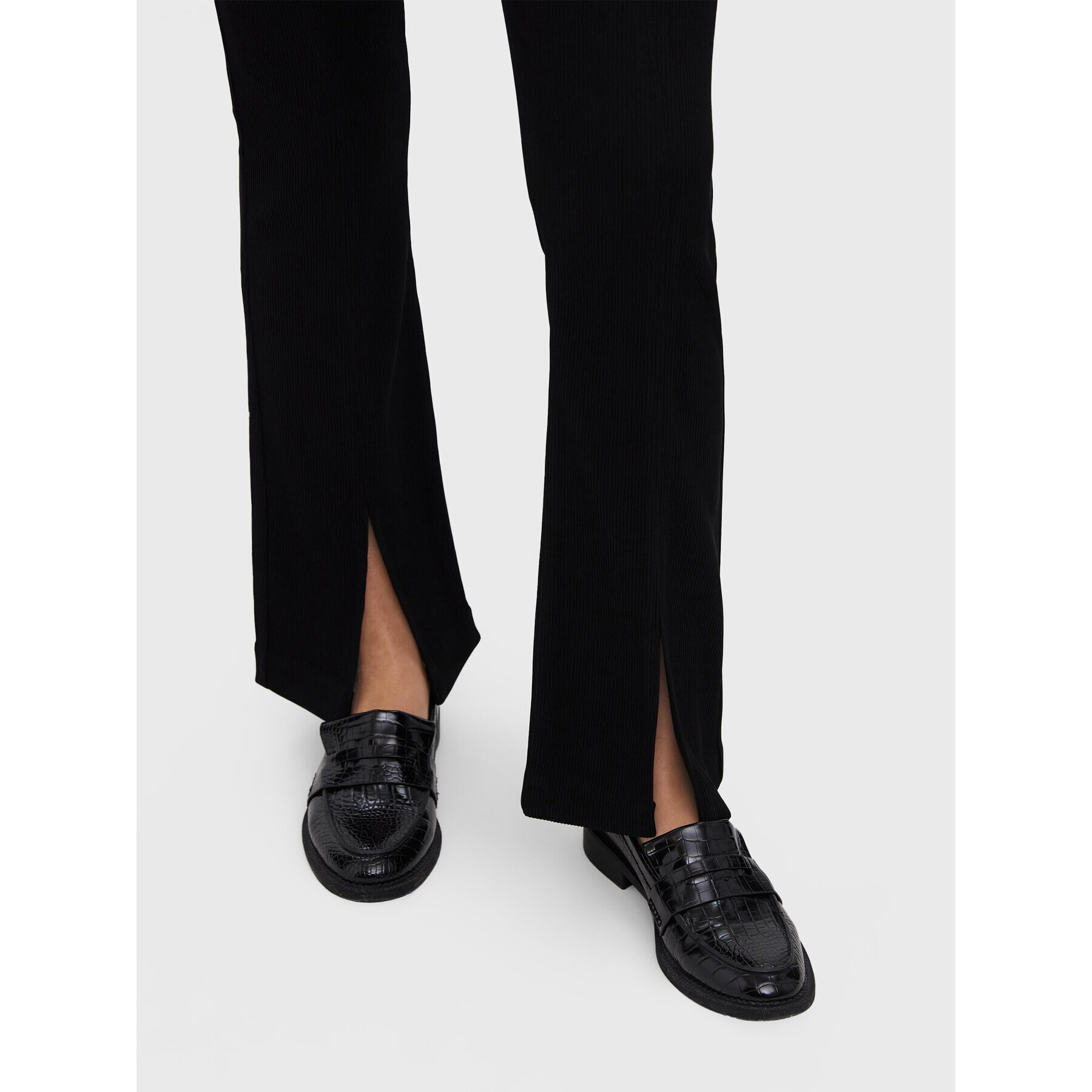 Vero Moda Текстилни панталони Klara 10269994 Черен Regular Fit - Pepit.bg