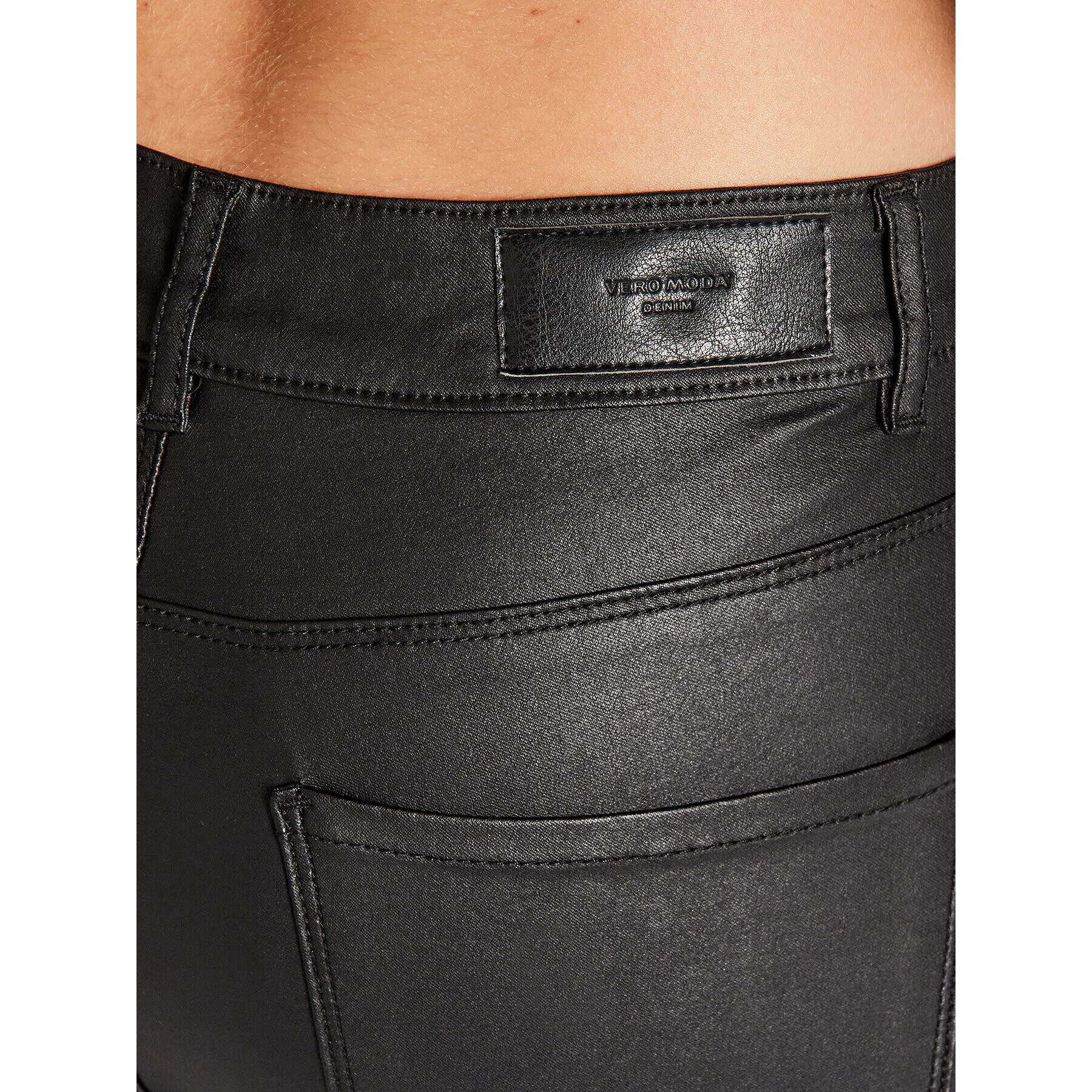 Vero Moda Текстилни панталони Seven 10138972 Черен Slim Fit - Pepit.bg