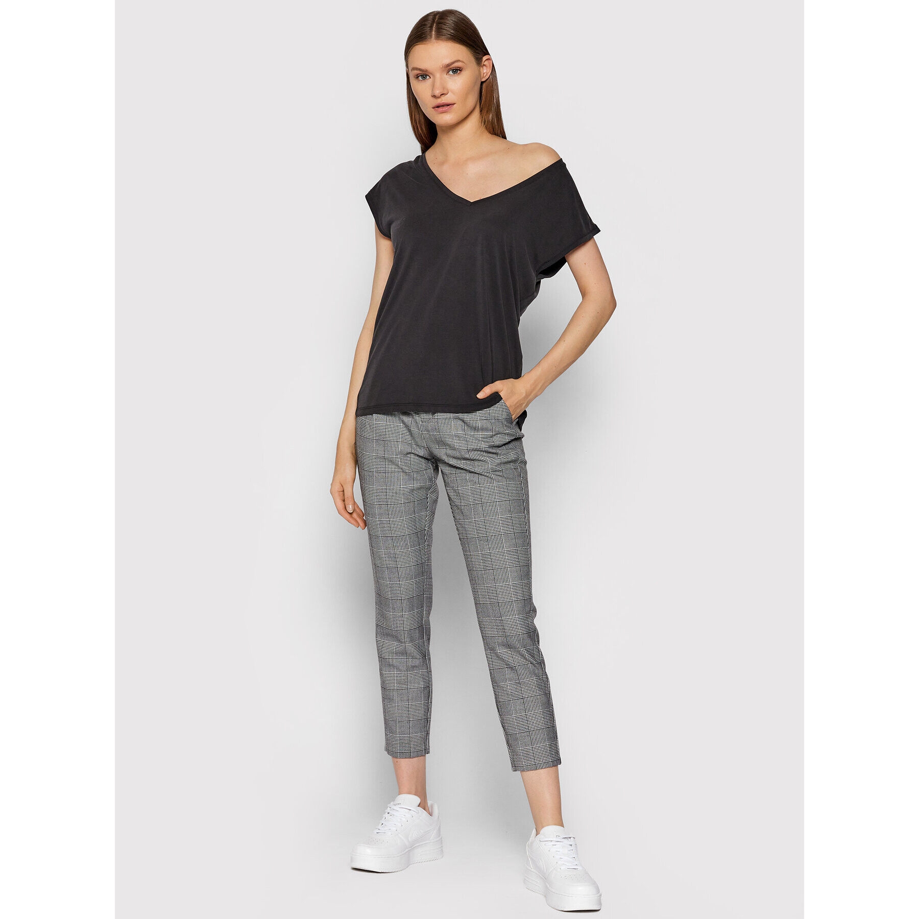 Vero Moda Тишърт Filli 10247666 Черен Regular Fit - Pepit.bg