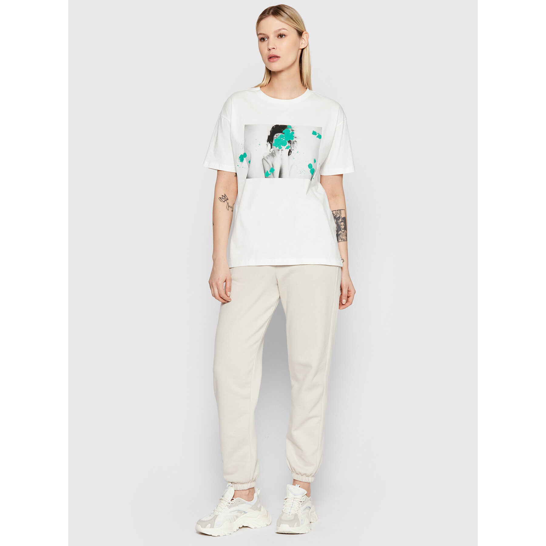 Vero Moda Тишърт Ibamia 10261039 Бял Relaxed Fit - Pepit.bg