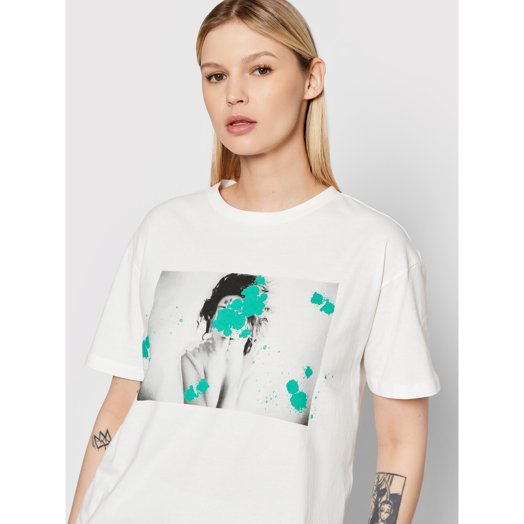 Vero Moda Тишърт Ibamia 10261039 Бял Relaxed Fit - Pepit.bg