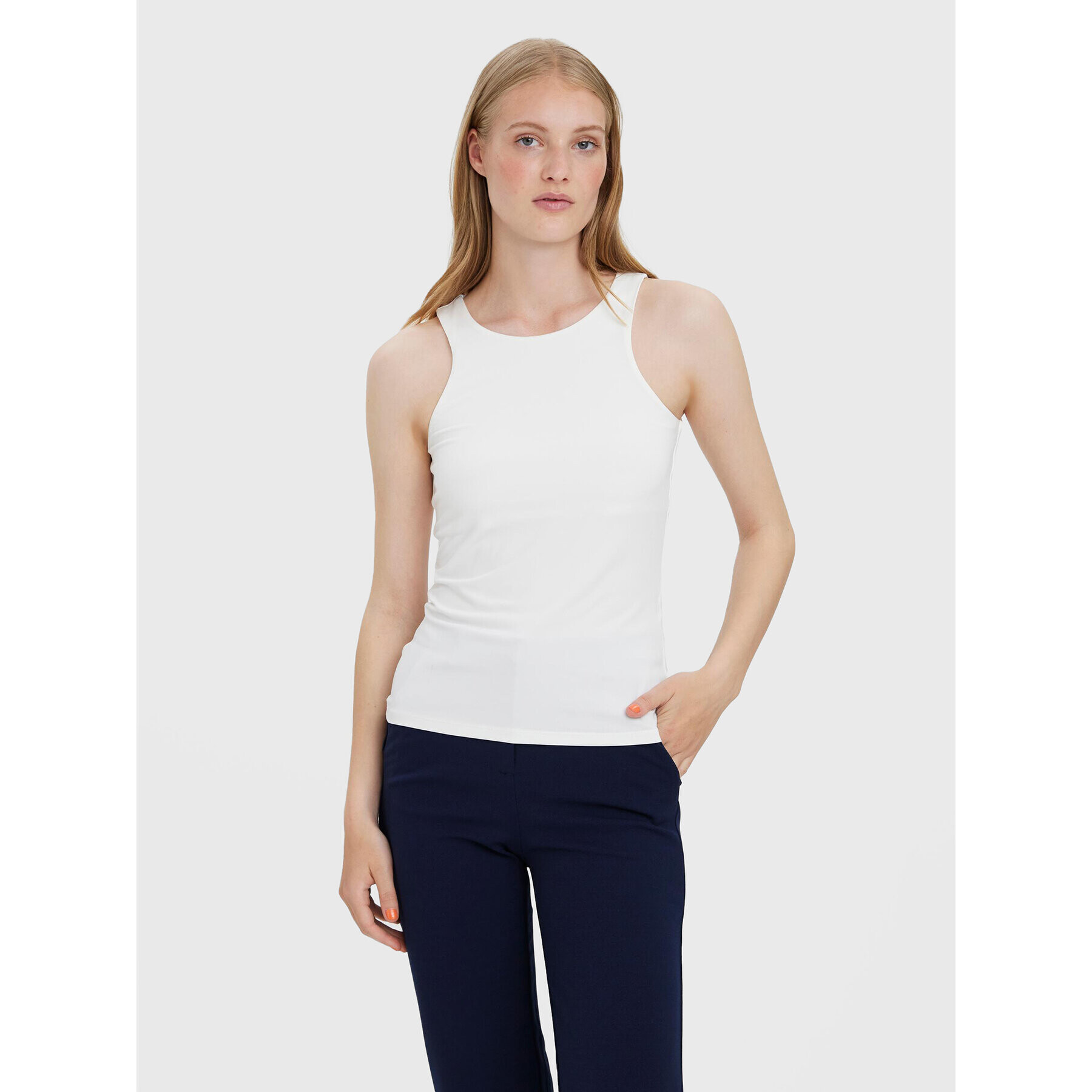 Vero Moda топ Bianca 10279787 Бял Slim Fit - Pepit.bg