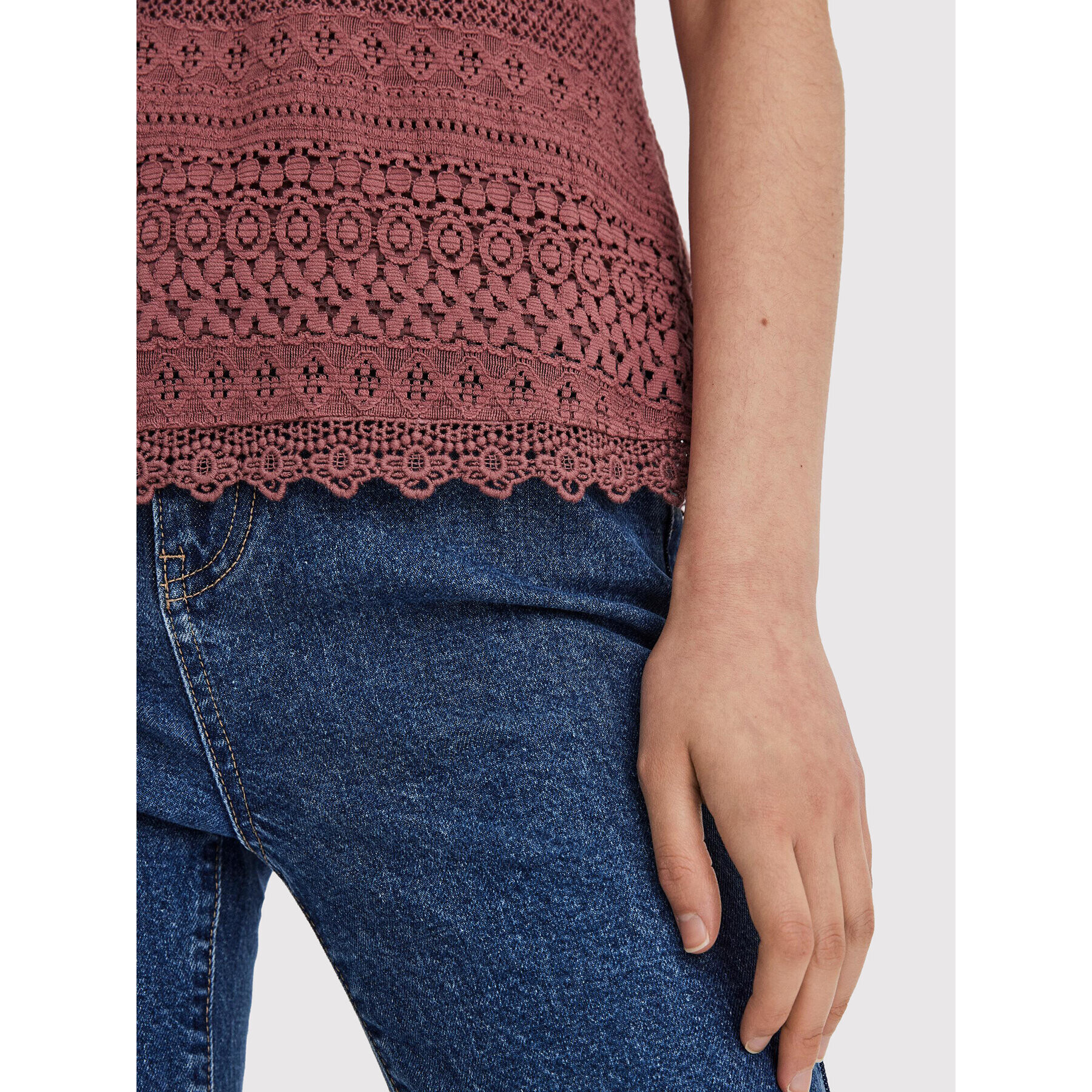 Vero Moda топ Honey 10190150 Бордо Regular Fit - Pepit.bg