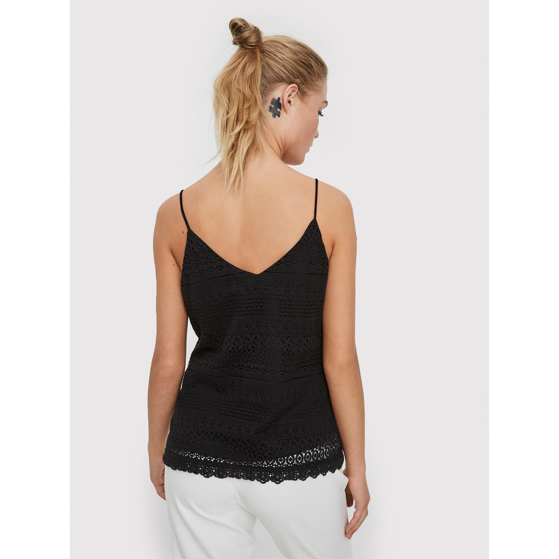 Vero Moda топ Honey 10190150 Черен Regular Fit - Pepit.bg