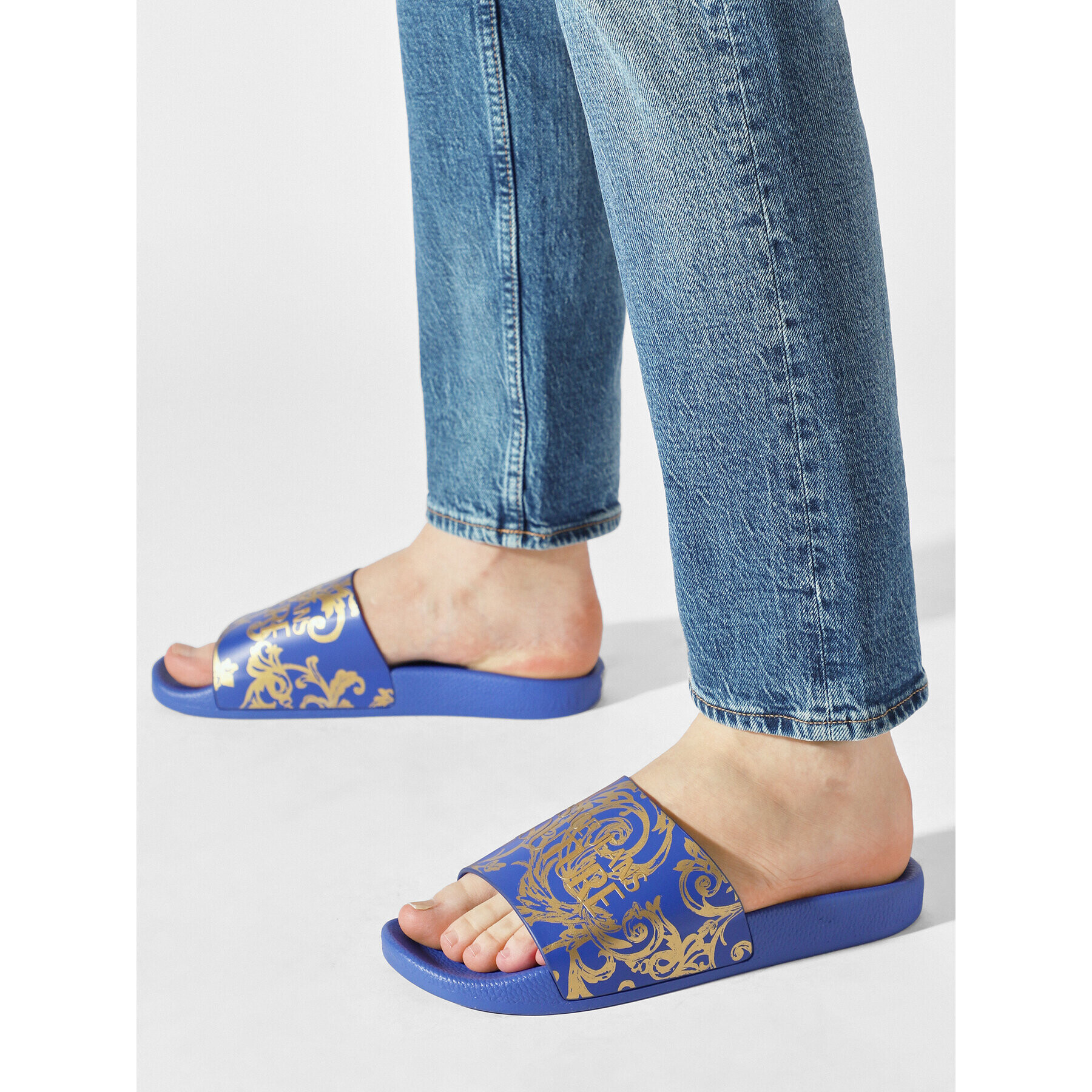 Versace Jeans Couture Чехли 74YA3SQ4 Тъмносин - Pepit.bg
