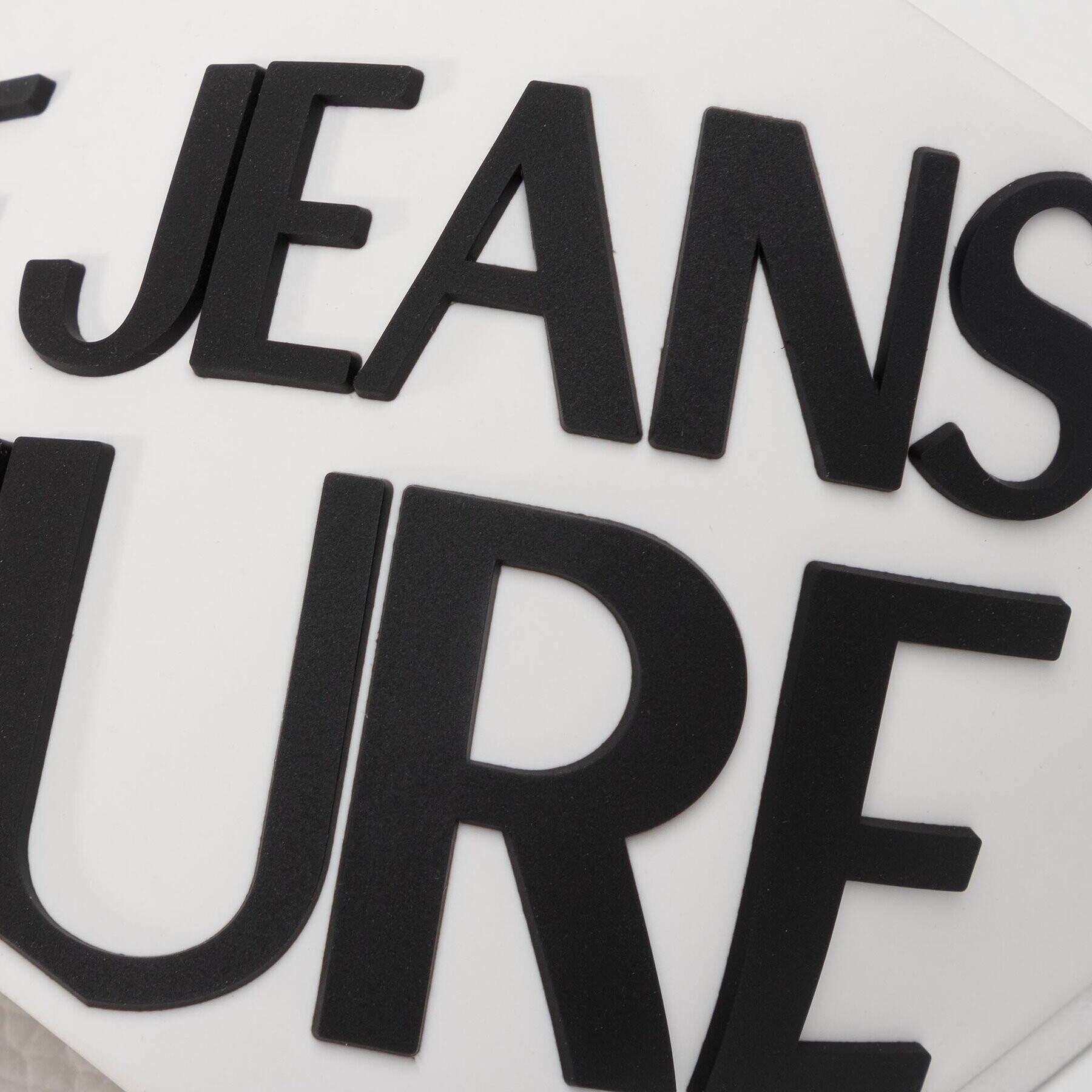 Versace Jeans Couture Чехли E0VVBSQ1 Бял - Pepit.bg