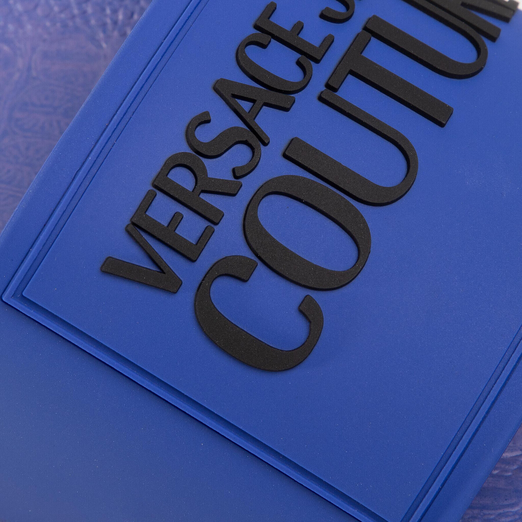 Versace Jeans Couture Чехли E0YVBSQ2 Виолетов - Pepit.bg