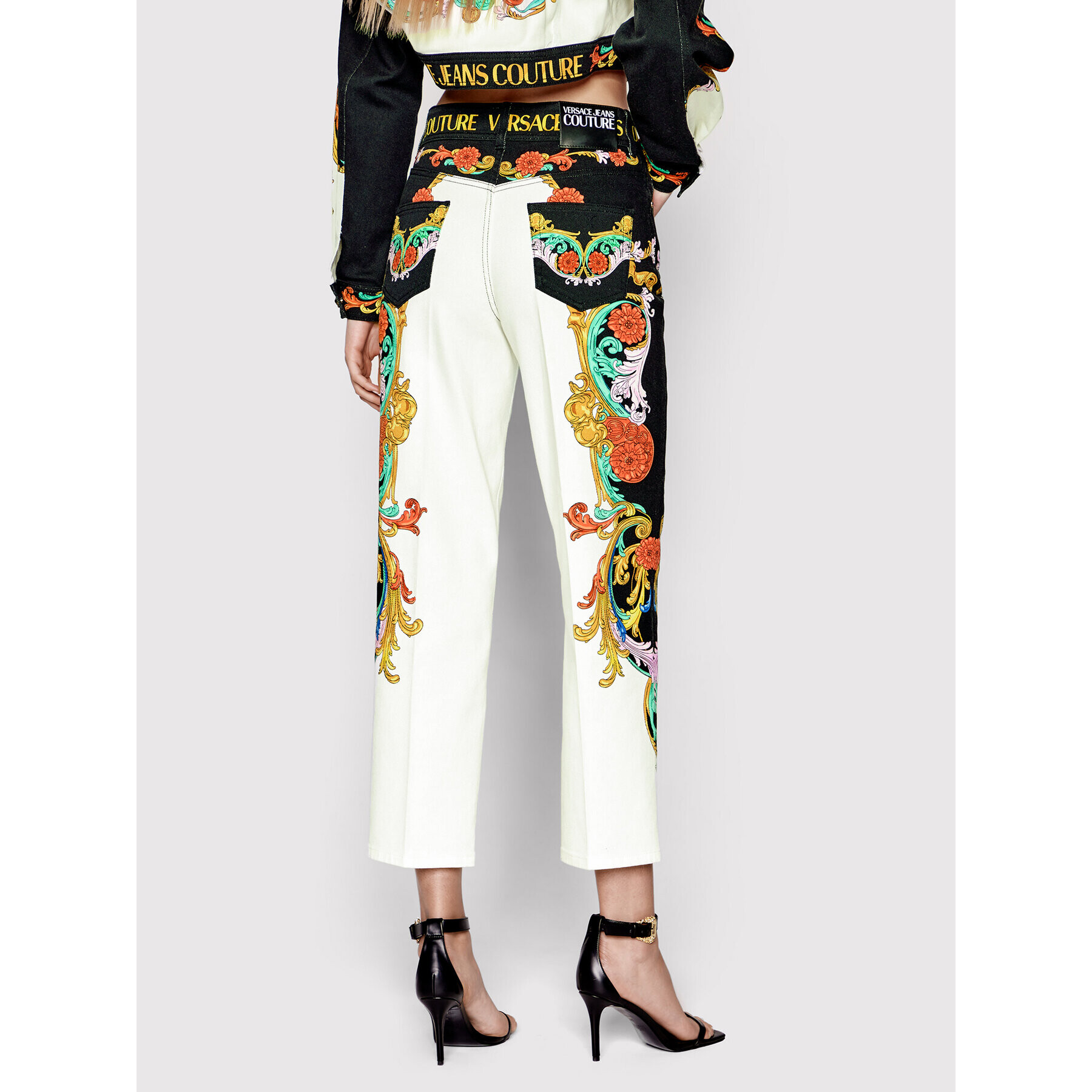 Versace Jeans Couture Дънки Nina Panel 72HAB5TP Цветен Relaxed Fit - Pepit.bg