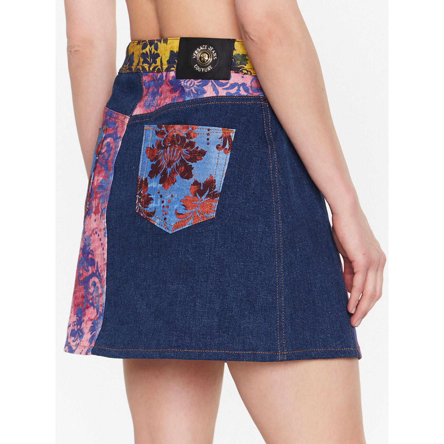 Versace Jeans Couture Дънкова пола 73HAE85M Цветен Regular Fit - Pepit.bg