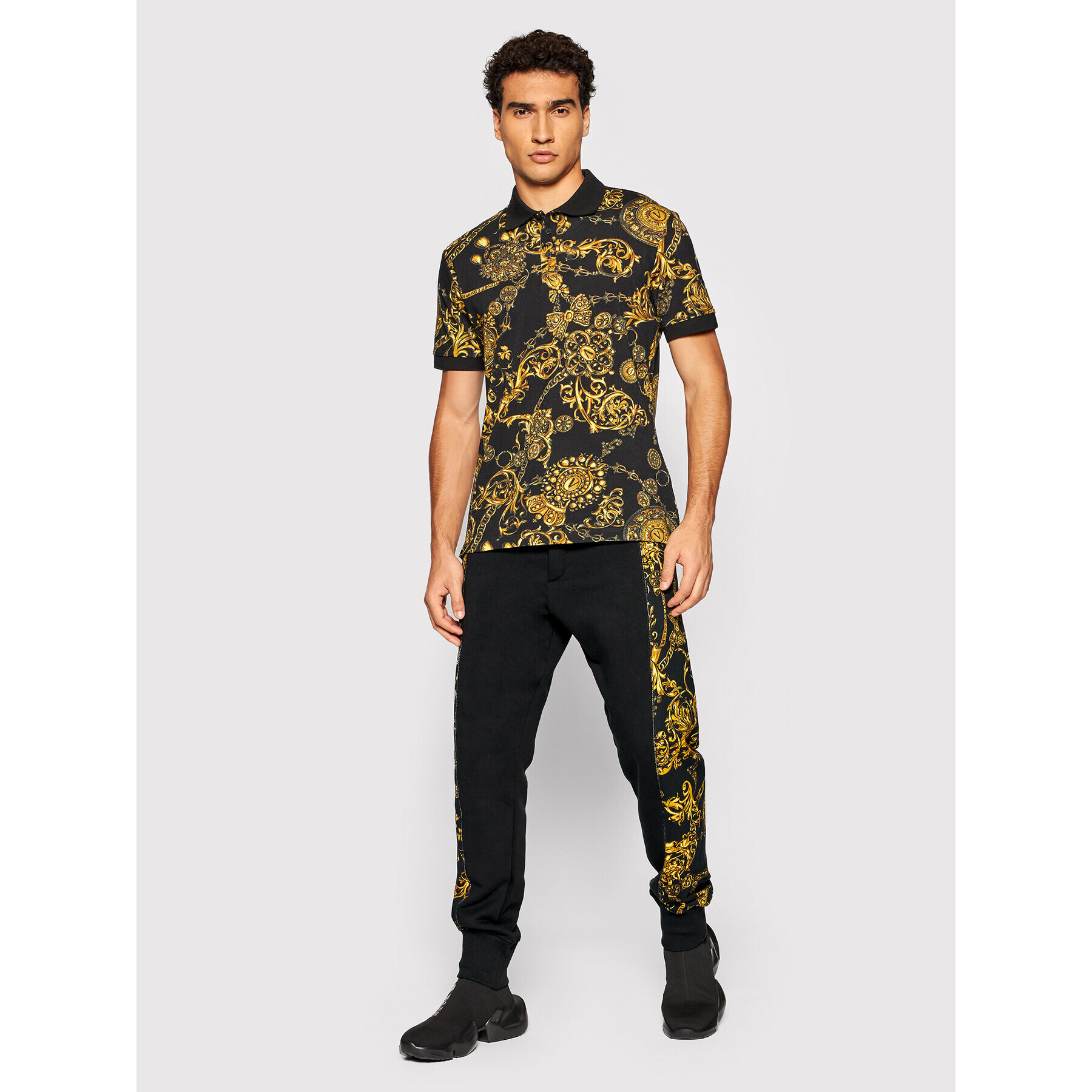 Versace Jeans Couture Долнище анцуг Contr Print Bjoux Baroque 71GAA3C0 Черен Regular Fit - Pepit.bg