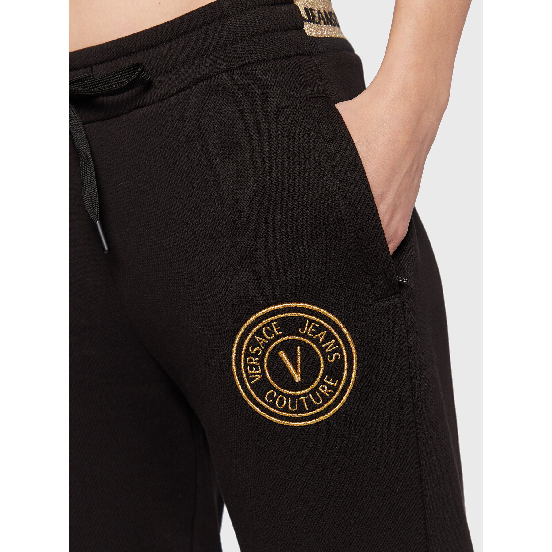 Versace Jeans Couture Долнище анцуг V-Emblem 73HAAT07 Черен Slim Fit - Pepit.bg