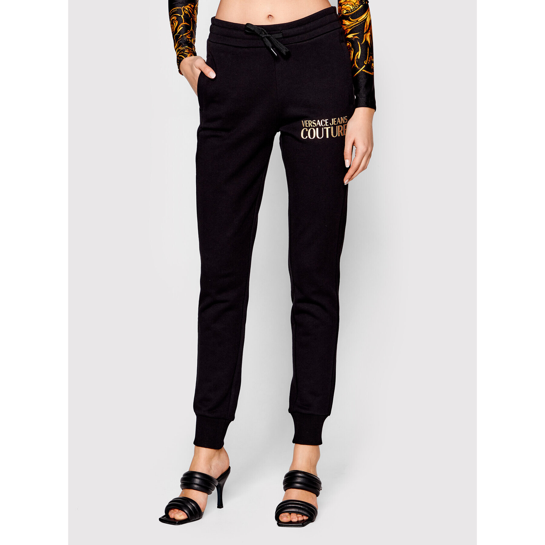 Versace Jeans Couture Долнище анцуг Logo 72HAAT01 Черен Regular Fit - Pepit.bg