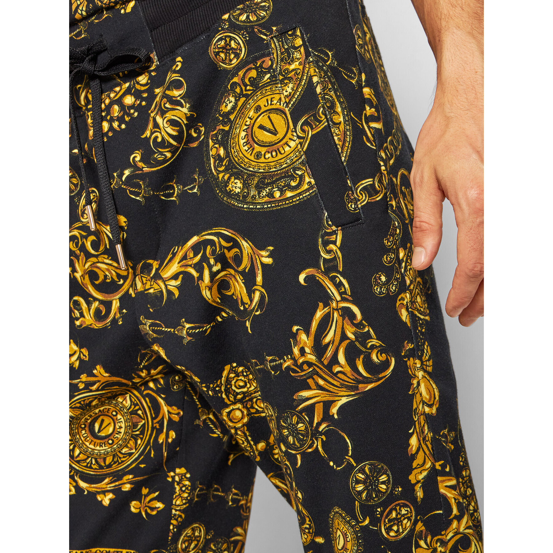 Versace Jeans Couture Долнище анцуг Print Bijoux Baroque 71GAA3B0 Черен Regular Fit - Pepit.bg