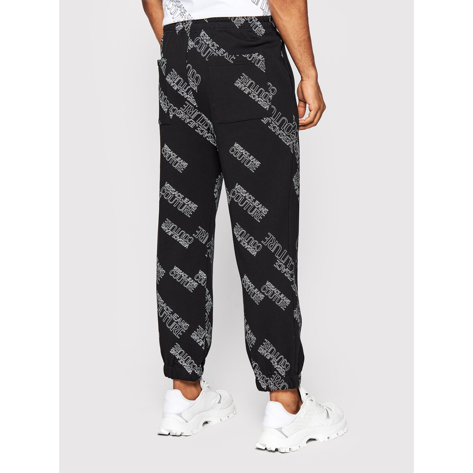 Versace Jeans Couture Долнище анцуг Print Logo 72GAA316 Черен Regular Fit - Pepit.bg