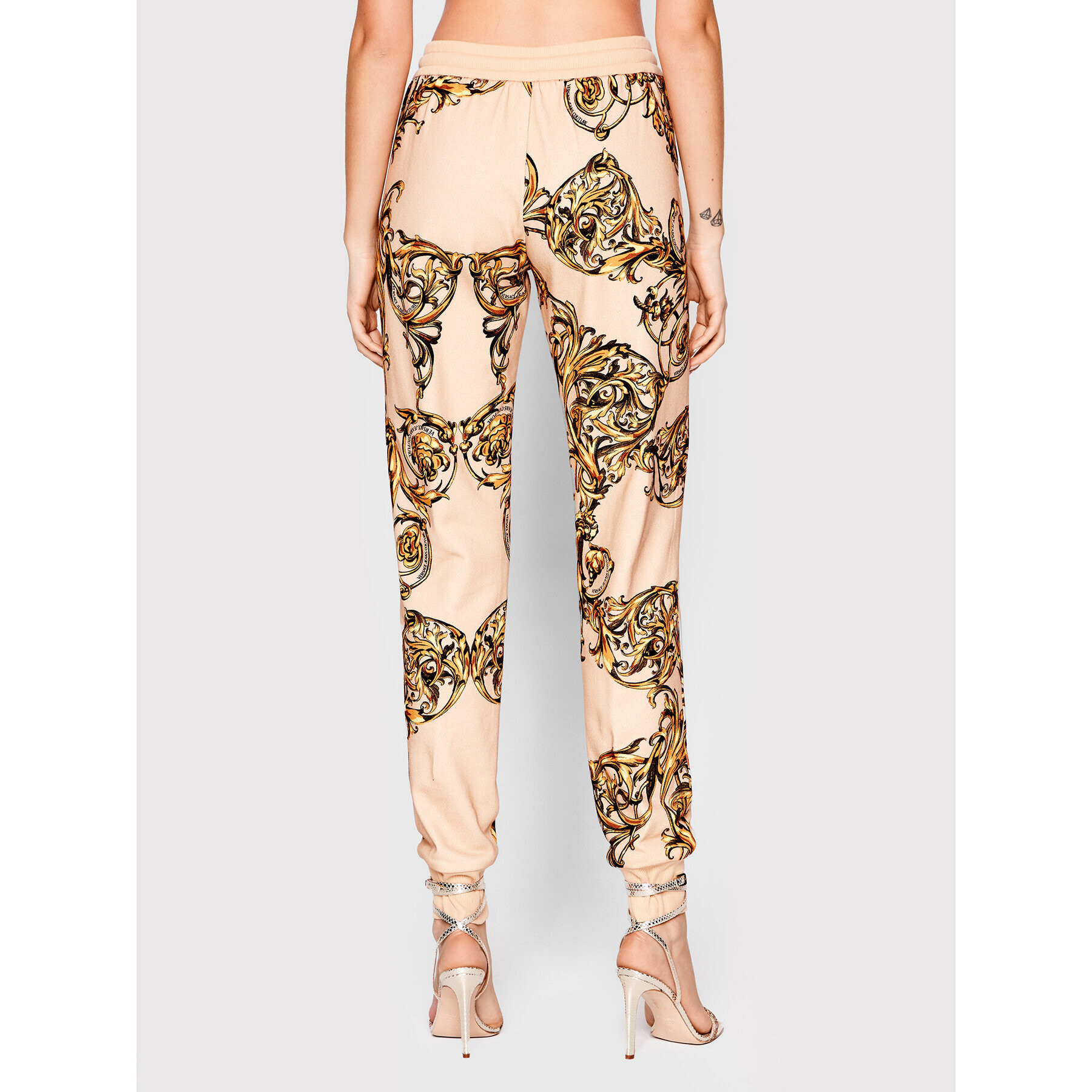 Versace Jeans Couture Долнище анцуг Regalia 72HAA310 Бежов Regular Fit - Pepit.bg