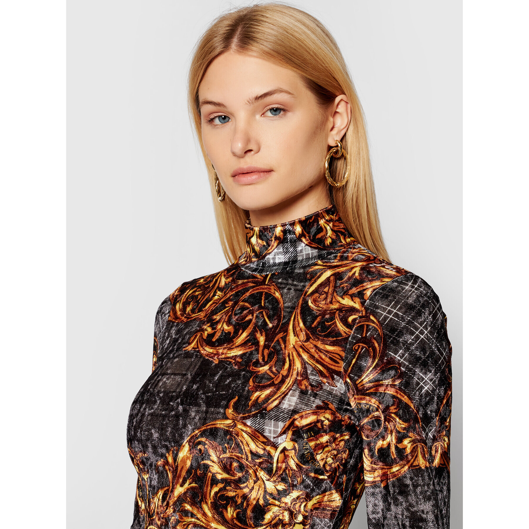 Versace Jeans Couture Ежедневна рокля 71HAO928 Сив Regular Fit - Pepit.bg