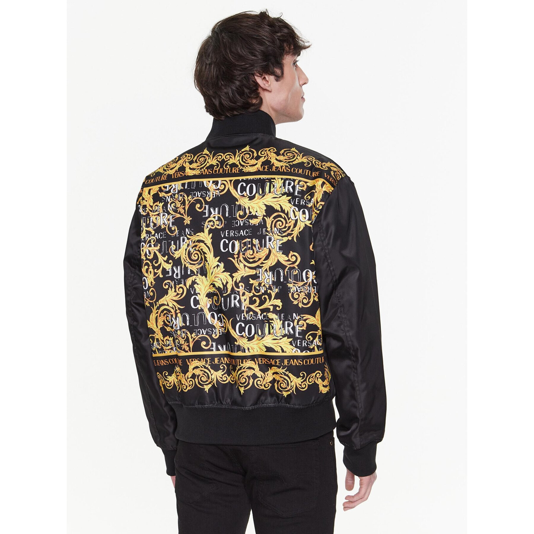 Versace Jeans Couture Яке бомбър 74GASD07 Черен Regular Fit - Pepit.bg