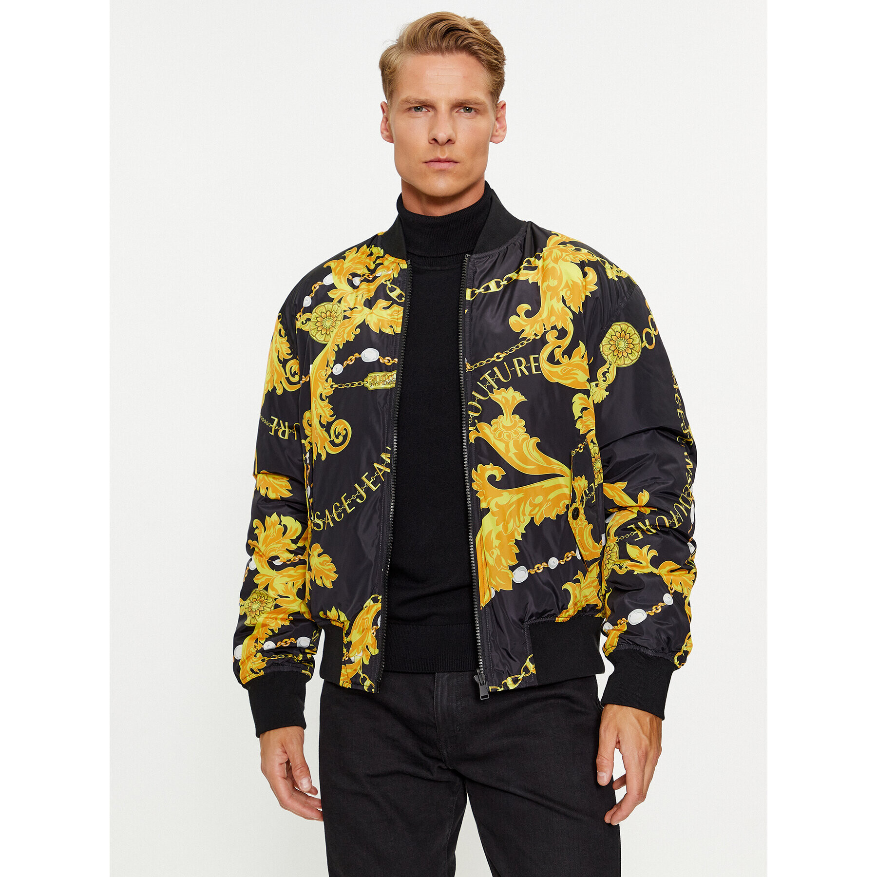 Versace Jeans Couture Яке бомбър 75GASD04 Черен Regular Fit - Pepit.bg
