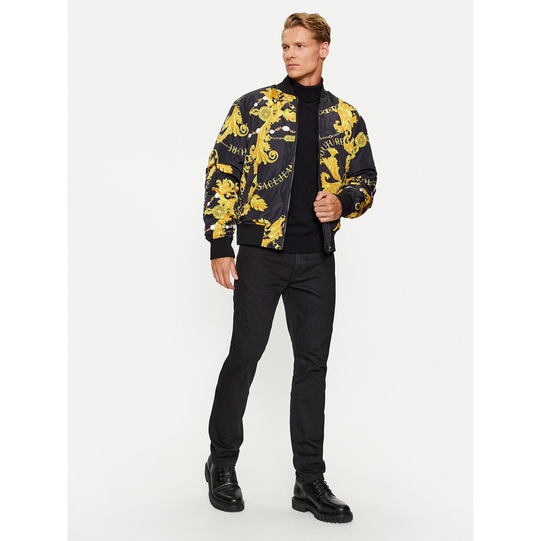 Versace Jeans Couture Яке бомбър 75GASD04 Черен Regular Fit - Pepit.bg